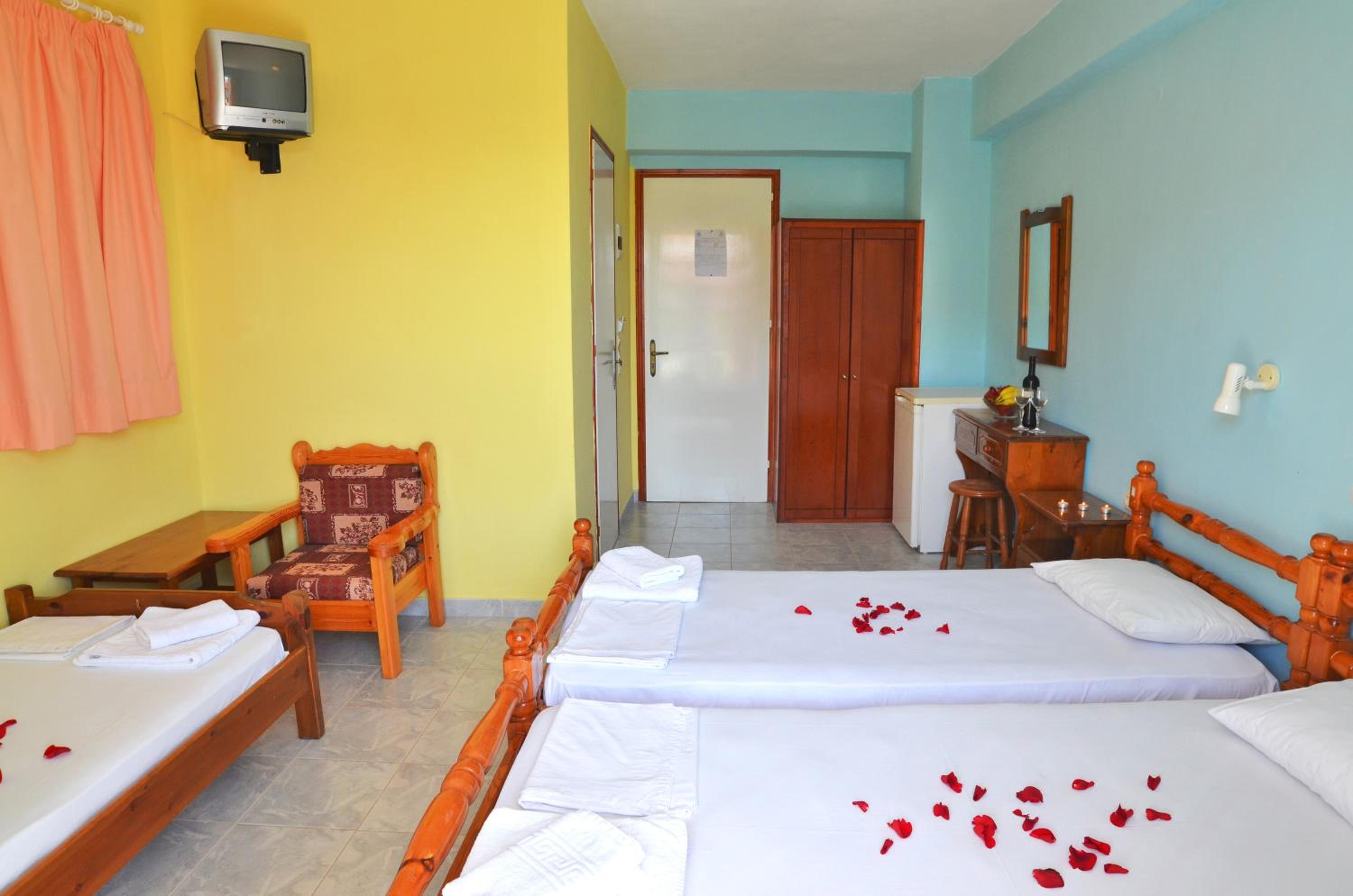 Studio (3 Adults) with Sea View