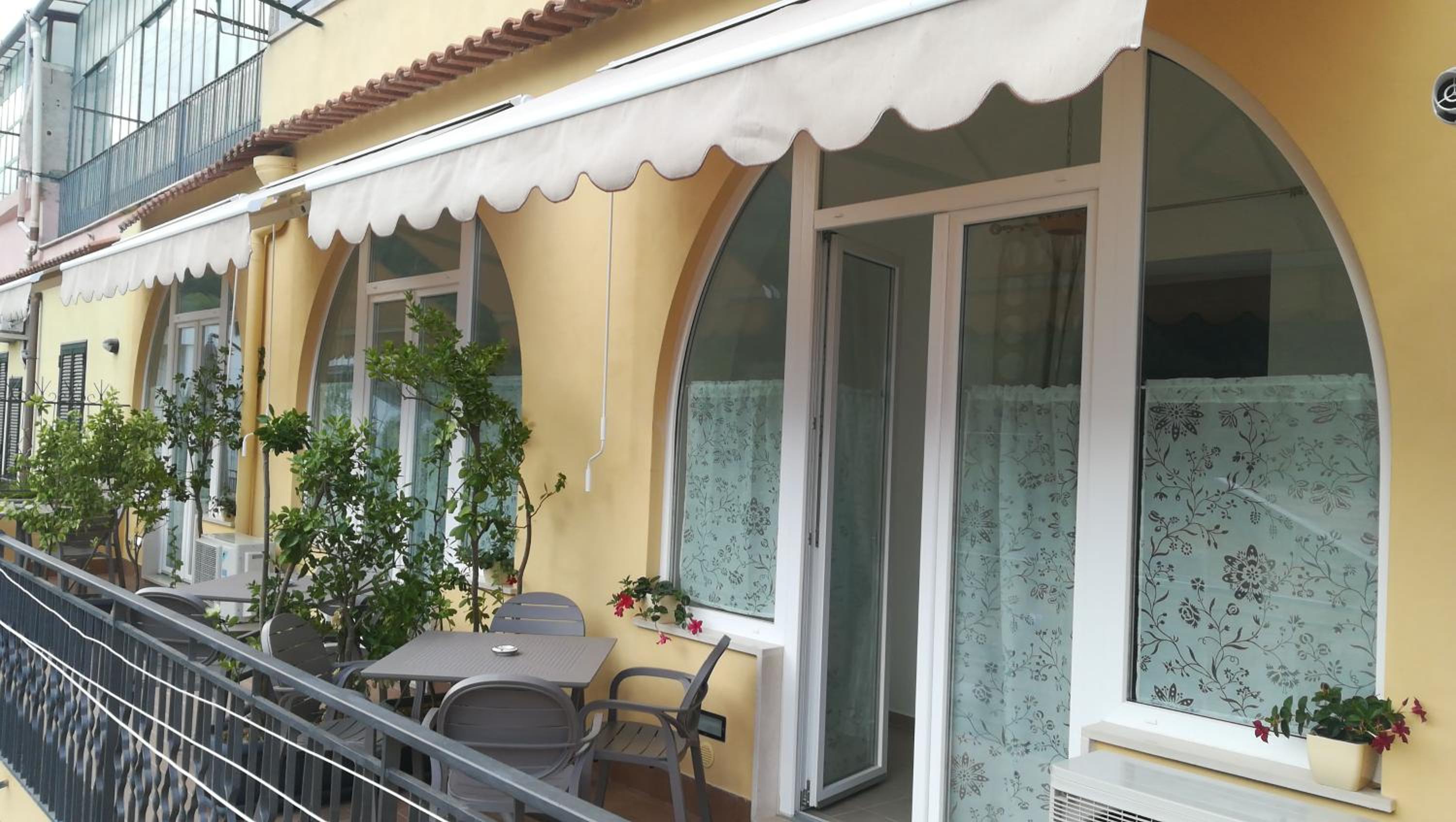 Deluxe Double or Twin Room with Balcony photo 2