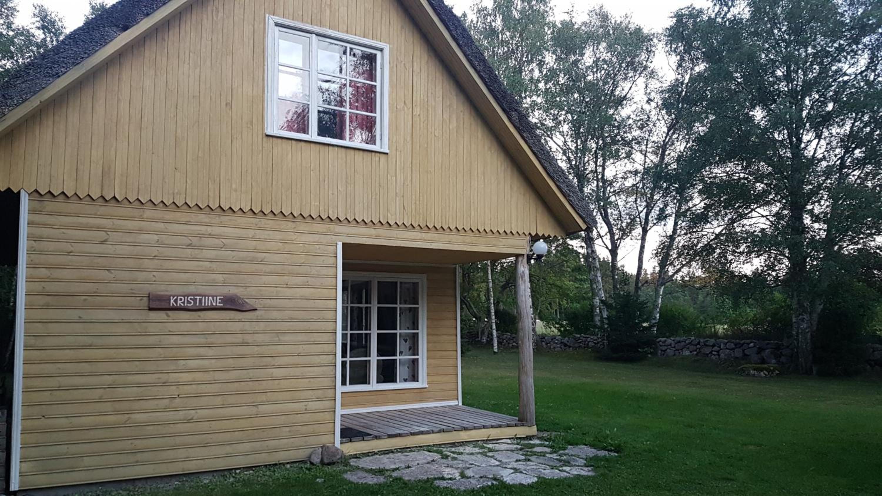Two-Bedroom House - Photo 11