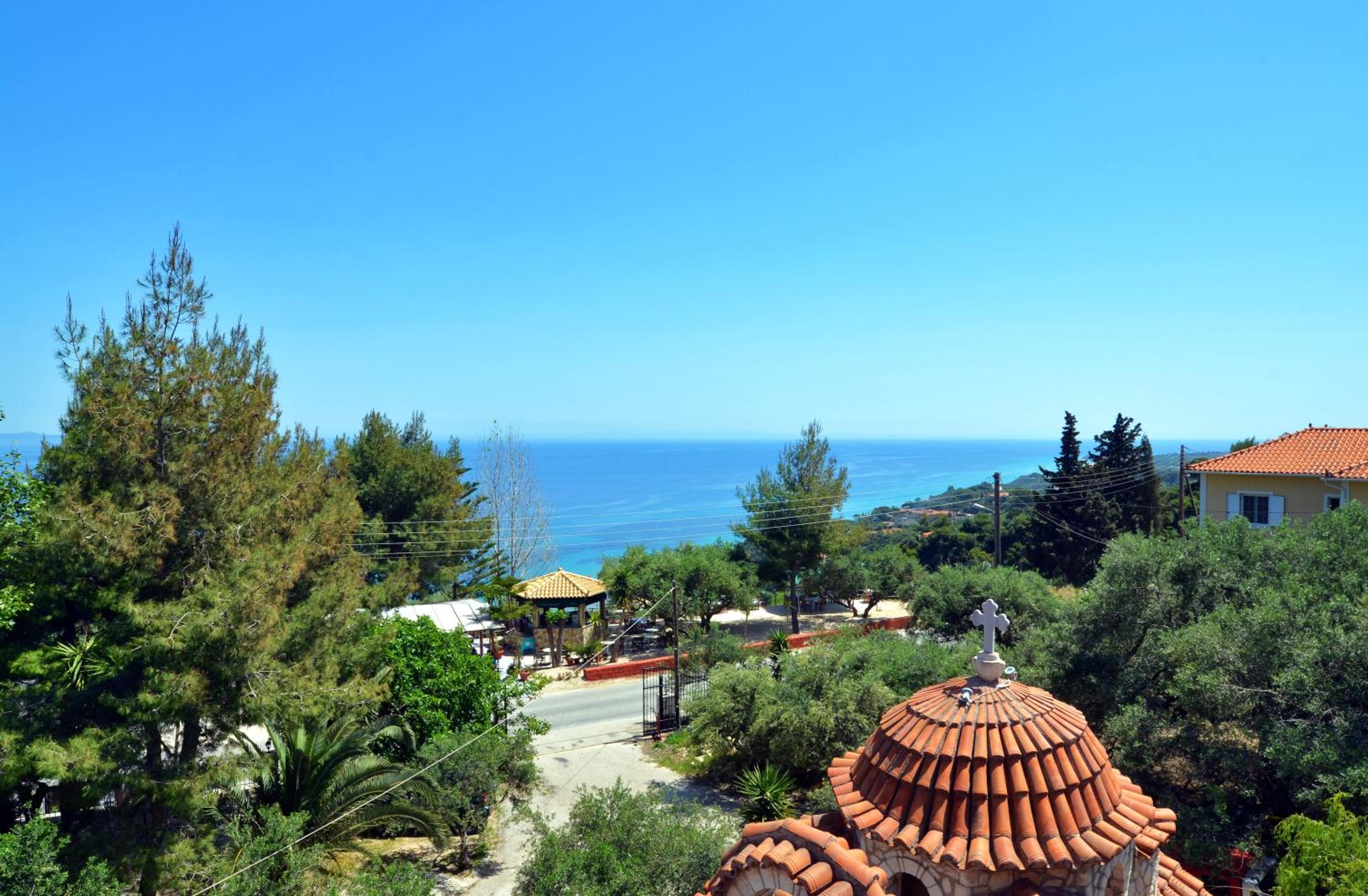 Studio (3 Adults) with Sea View - Photo 5