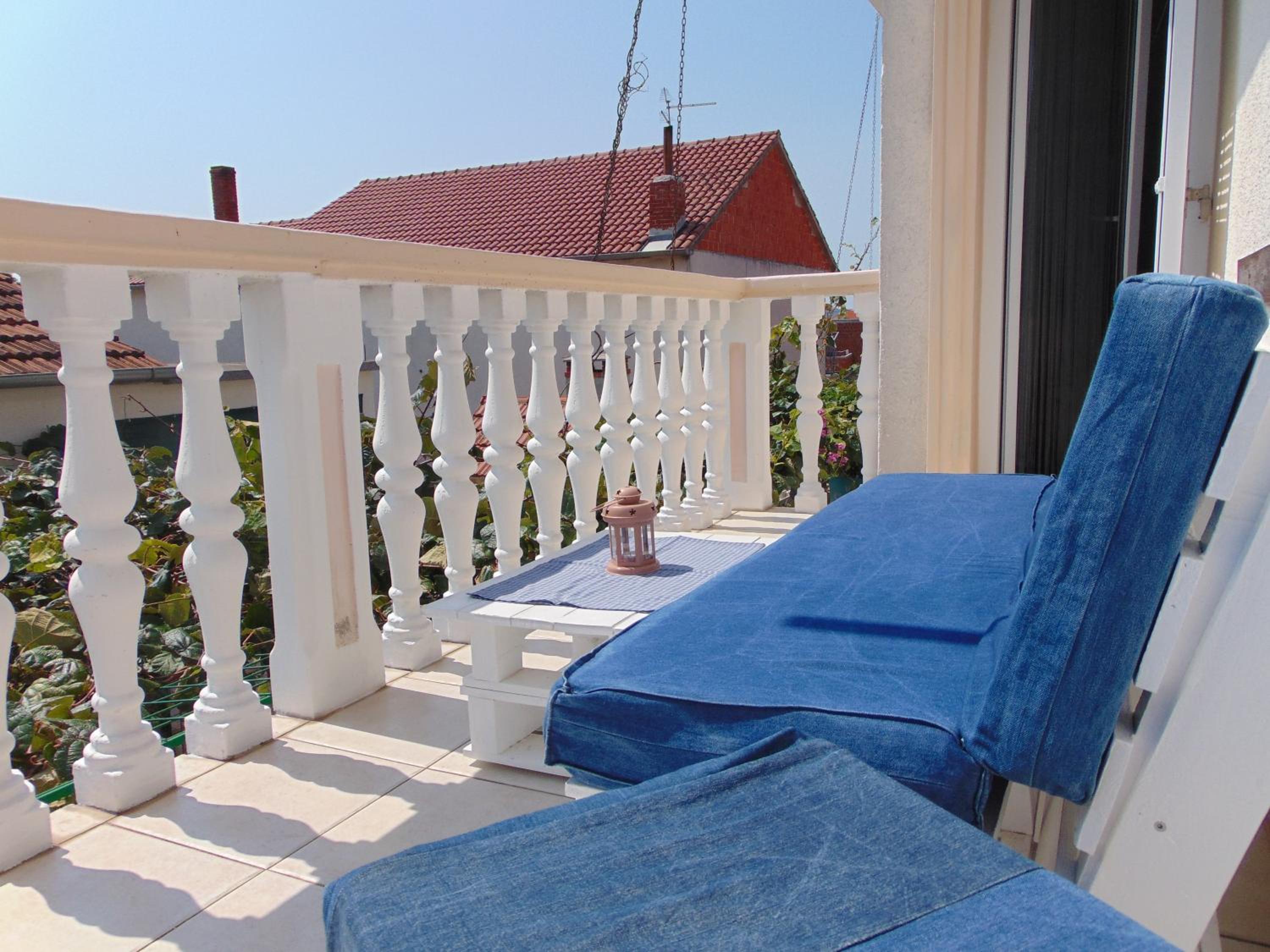 Apartment - Split Level photo 2