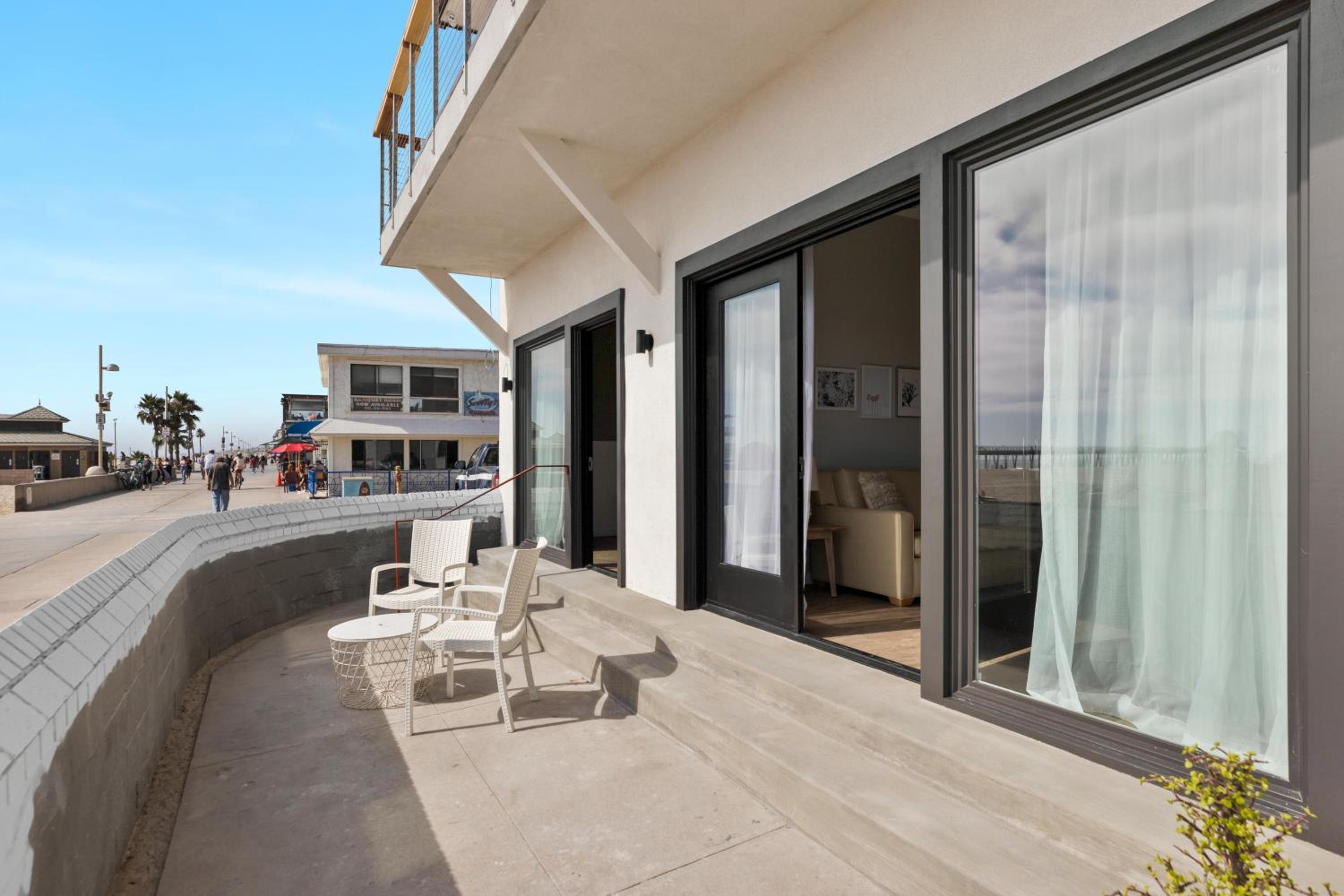 King Suite with Ocean View - Photo 8
