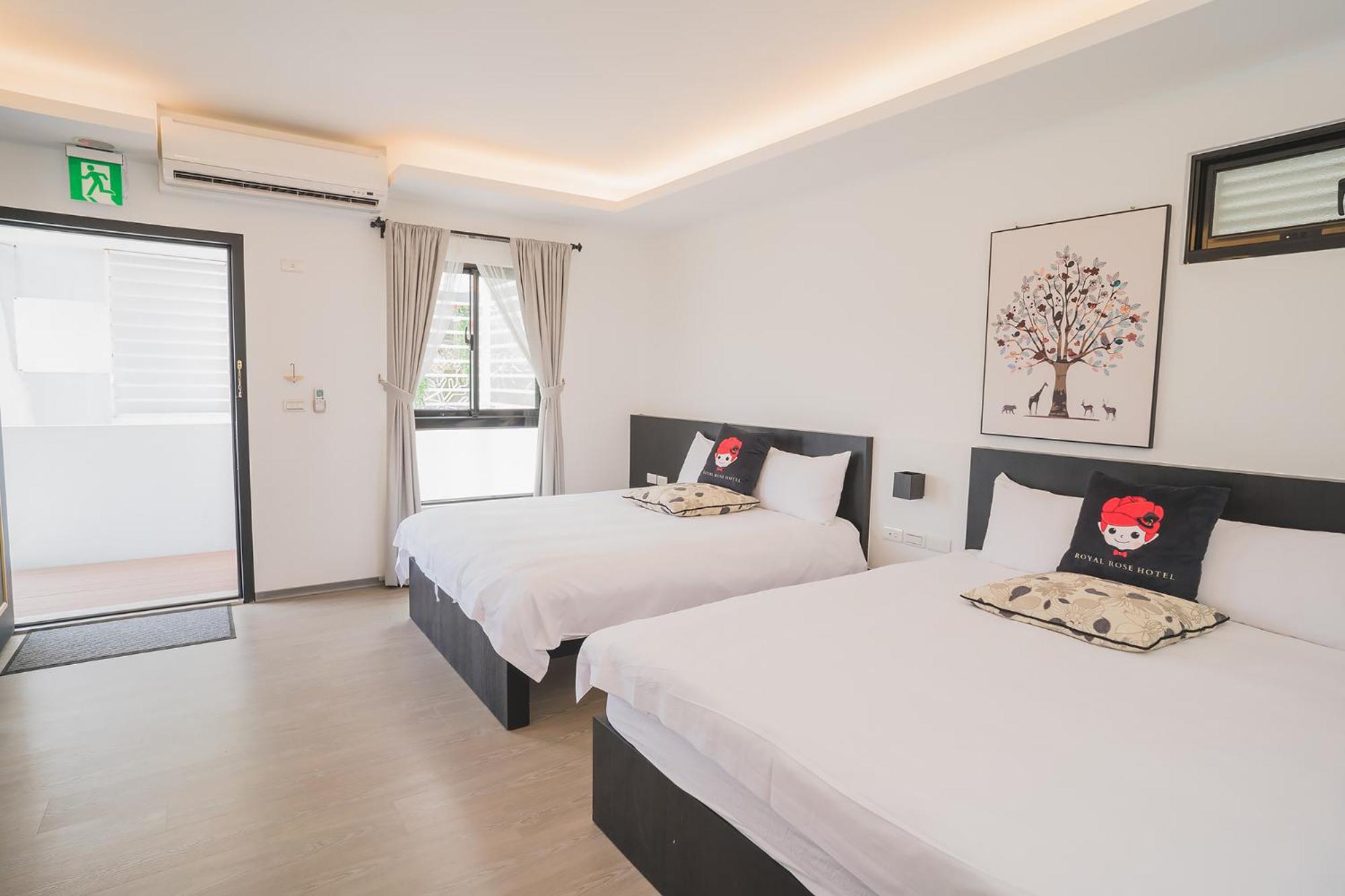 Standard Quadruple Room - Photo 3