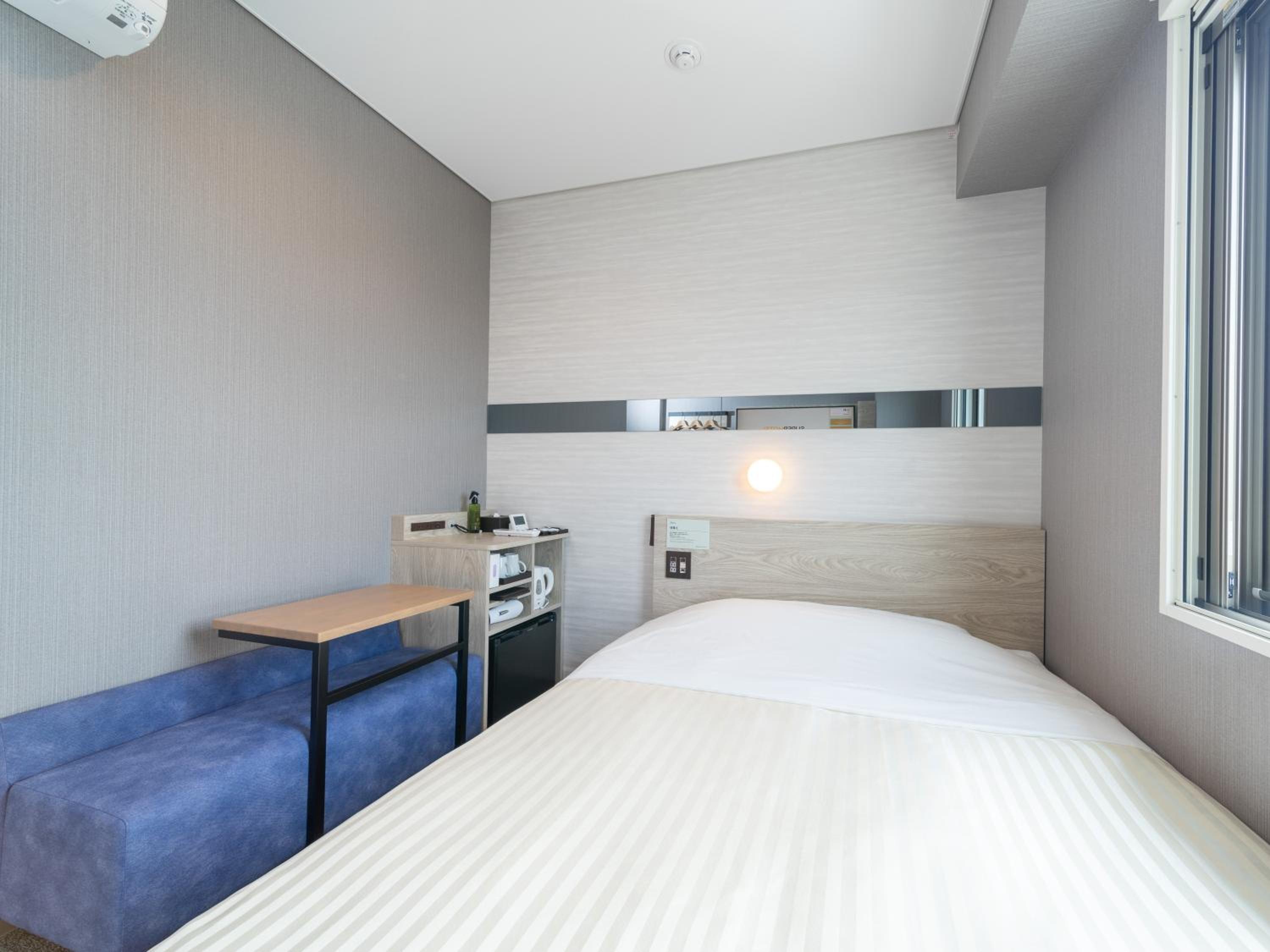 Standard Double Room - Non-Smoking - Photo 7