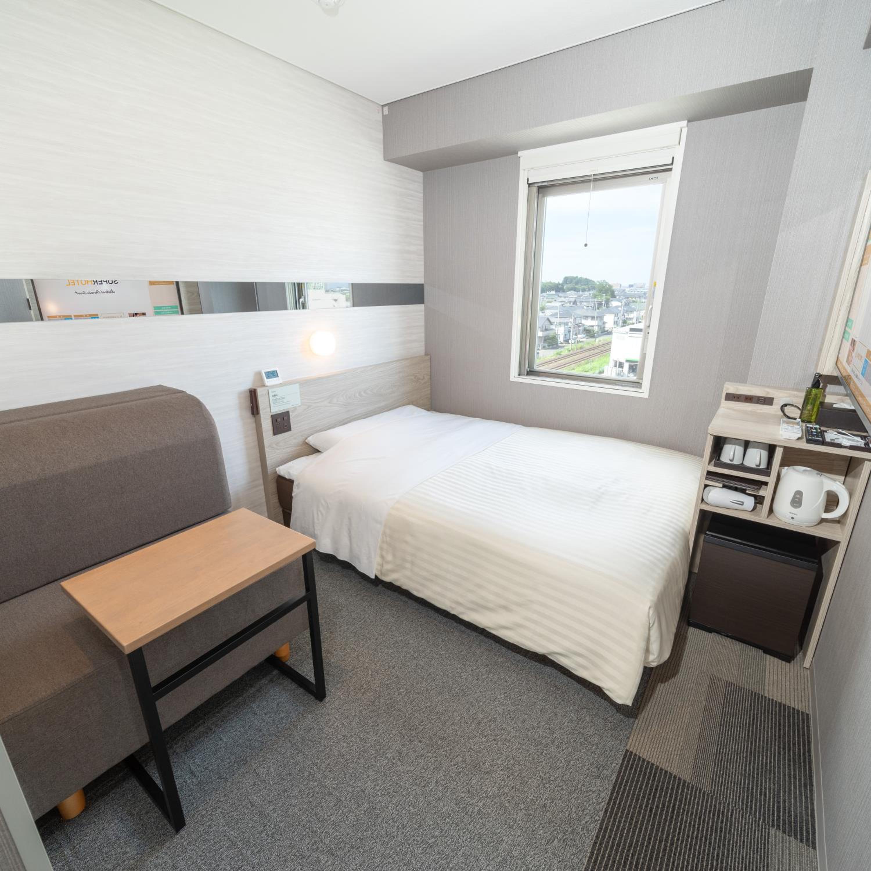 Standard Double Room with Sofa - Non-Smoking - Photo 12