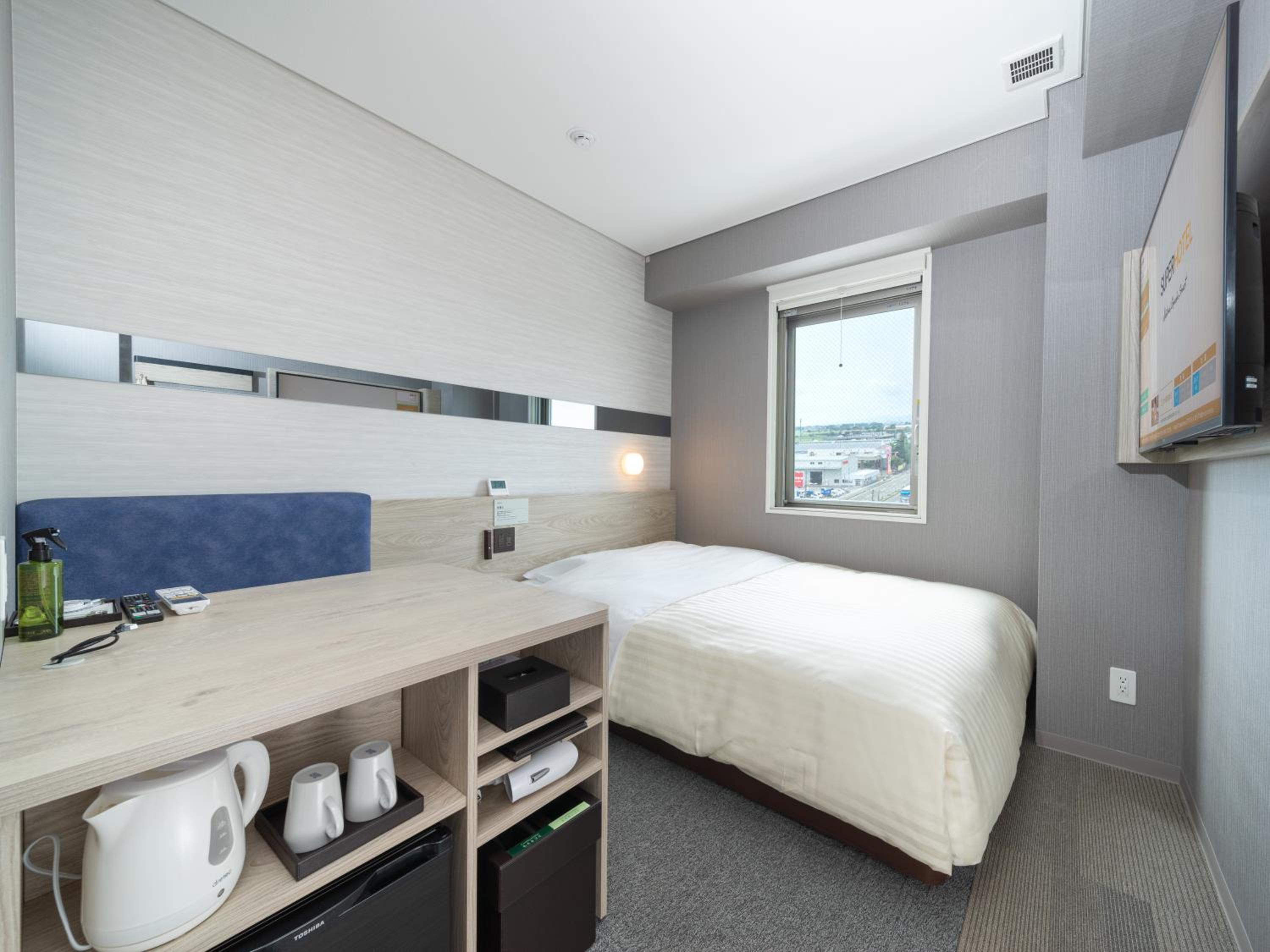 Deluxe Double Room - Non-Smoking photo 3