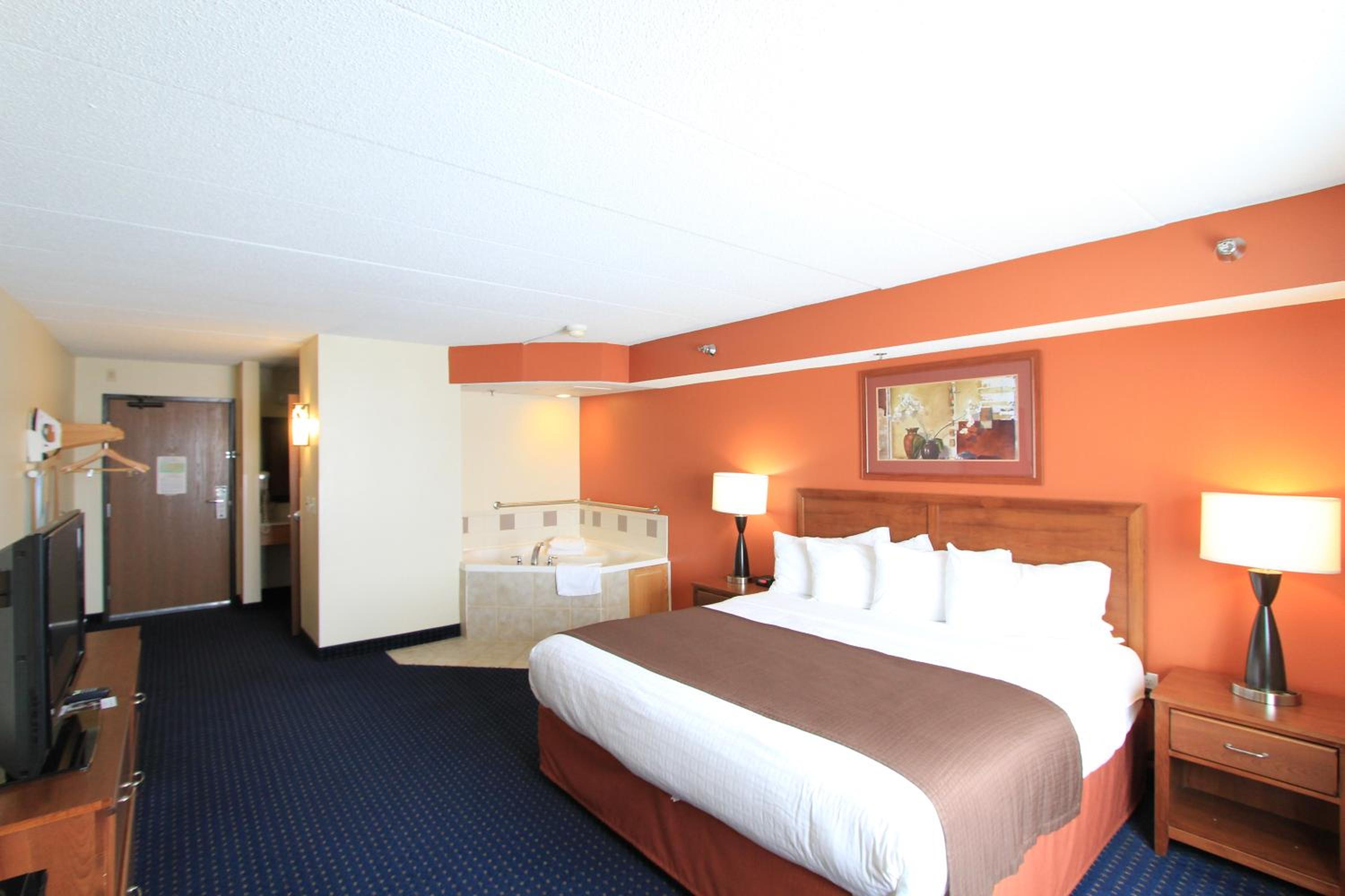 Superior Studio King Suite, Non-Smoking