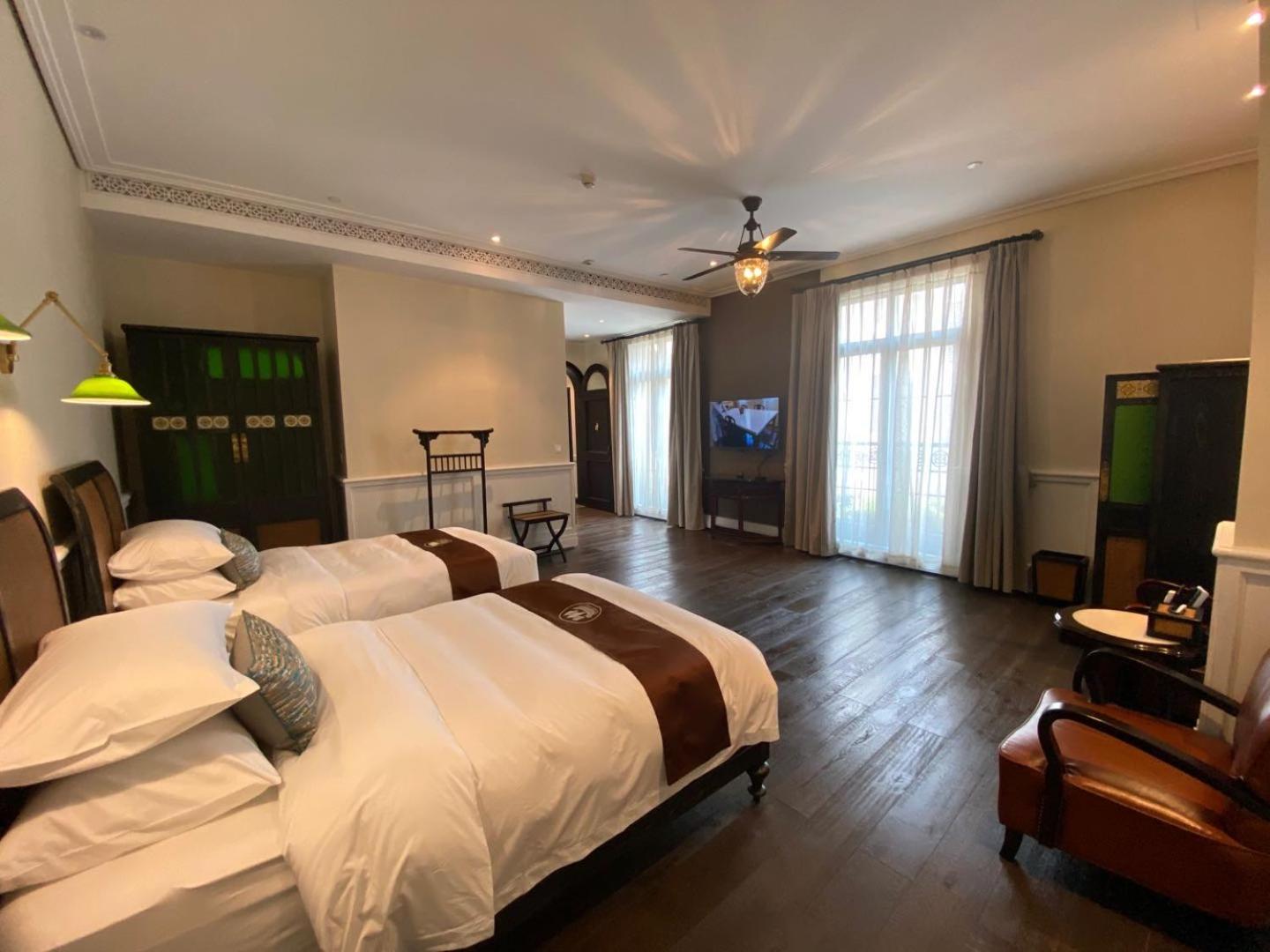 Deluxe Room with Garden View