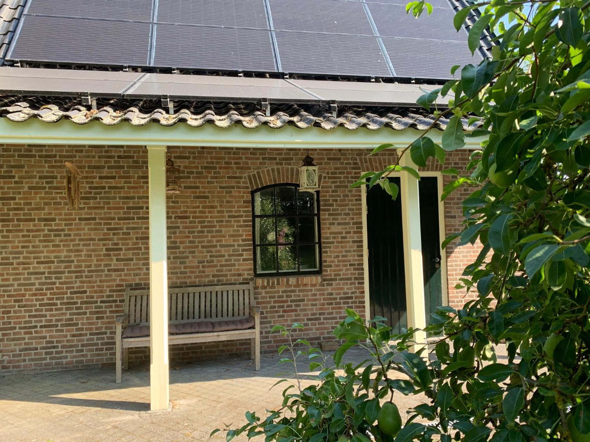 Two-Bedroom House photo 2
