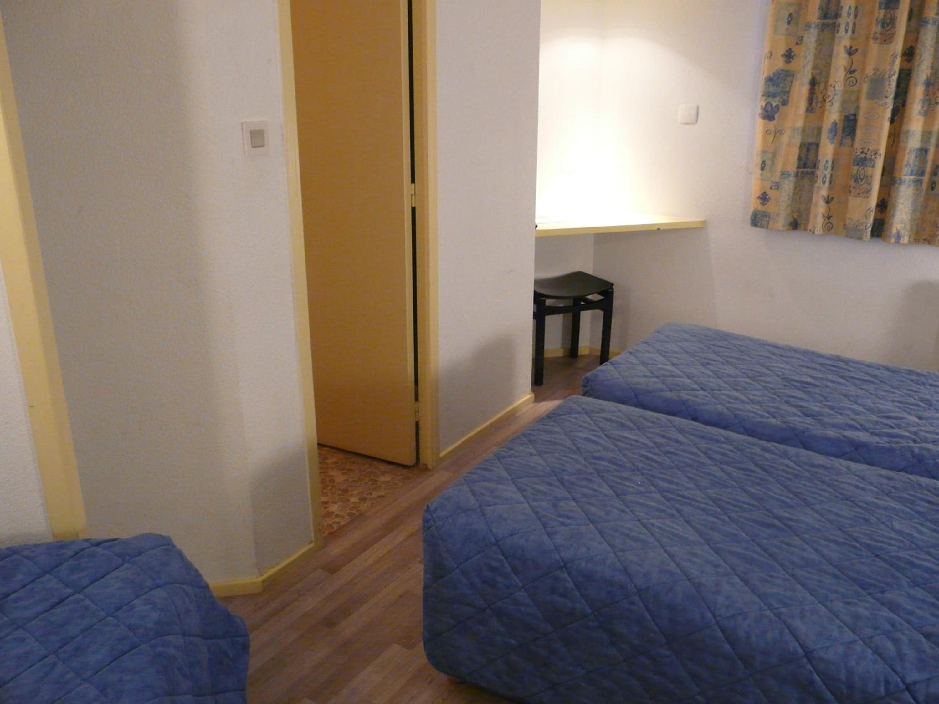 Triple Room - Photo 7