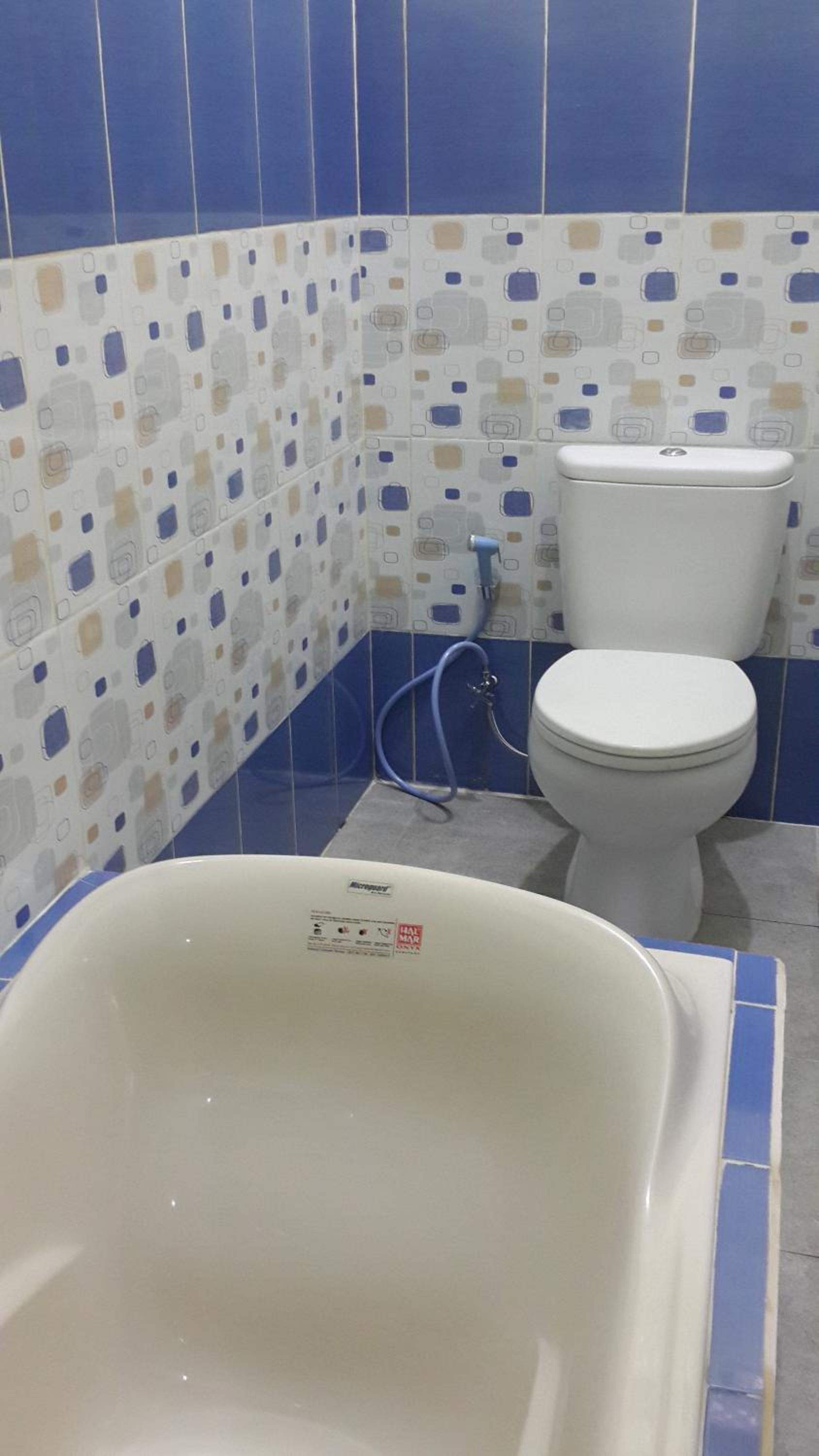 Single Room with Bathroom photo 3