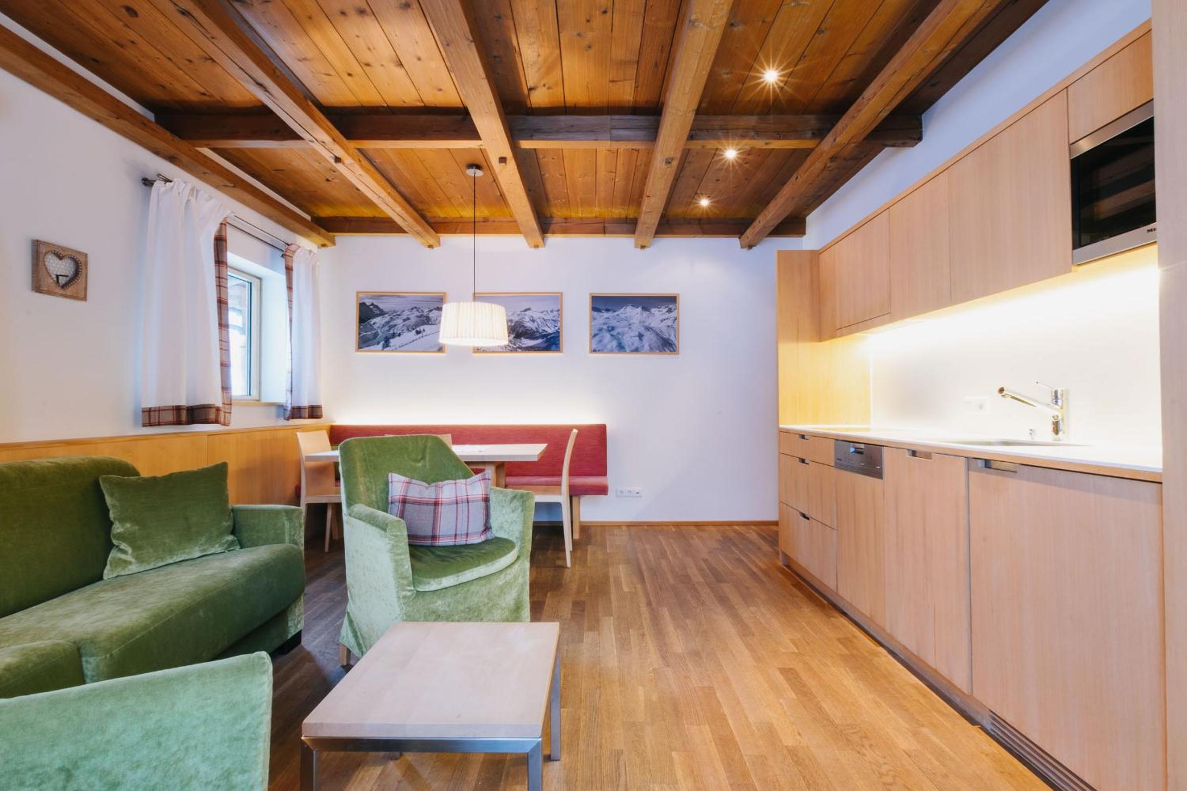 Two-Bedroom Apartment - Photo 11