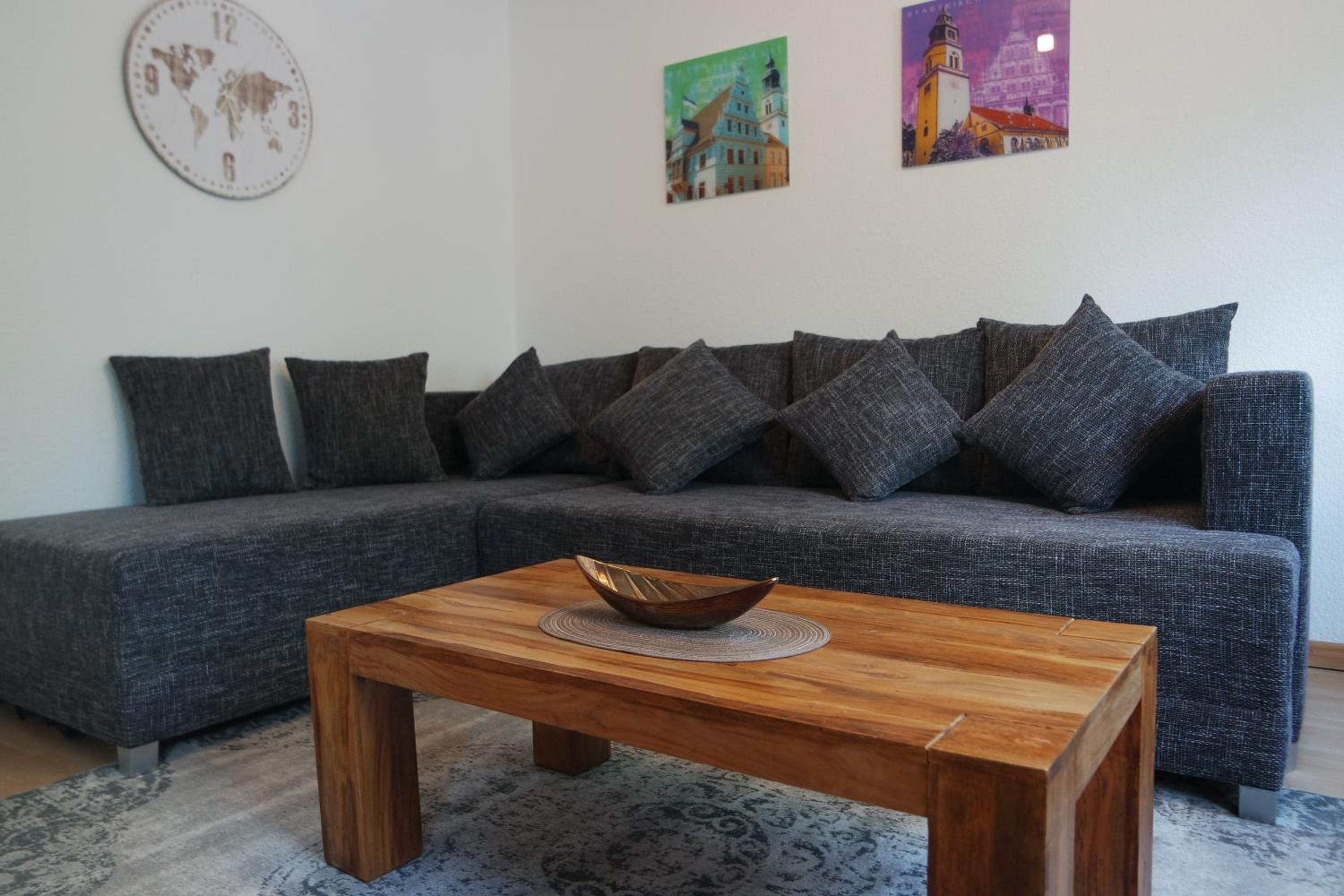Three-Bedroom Apartment photo 2