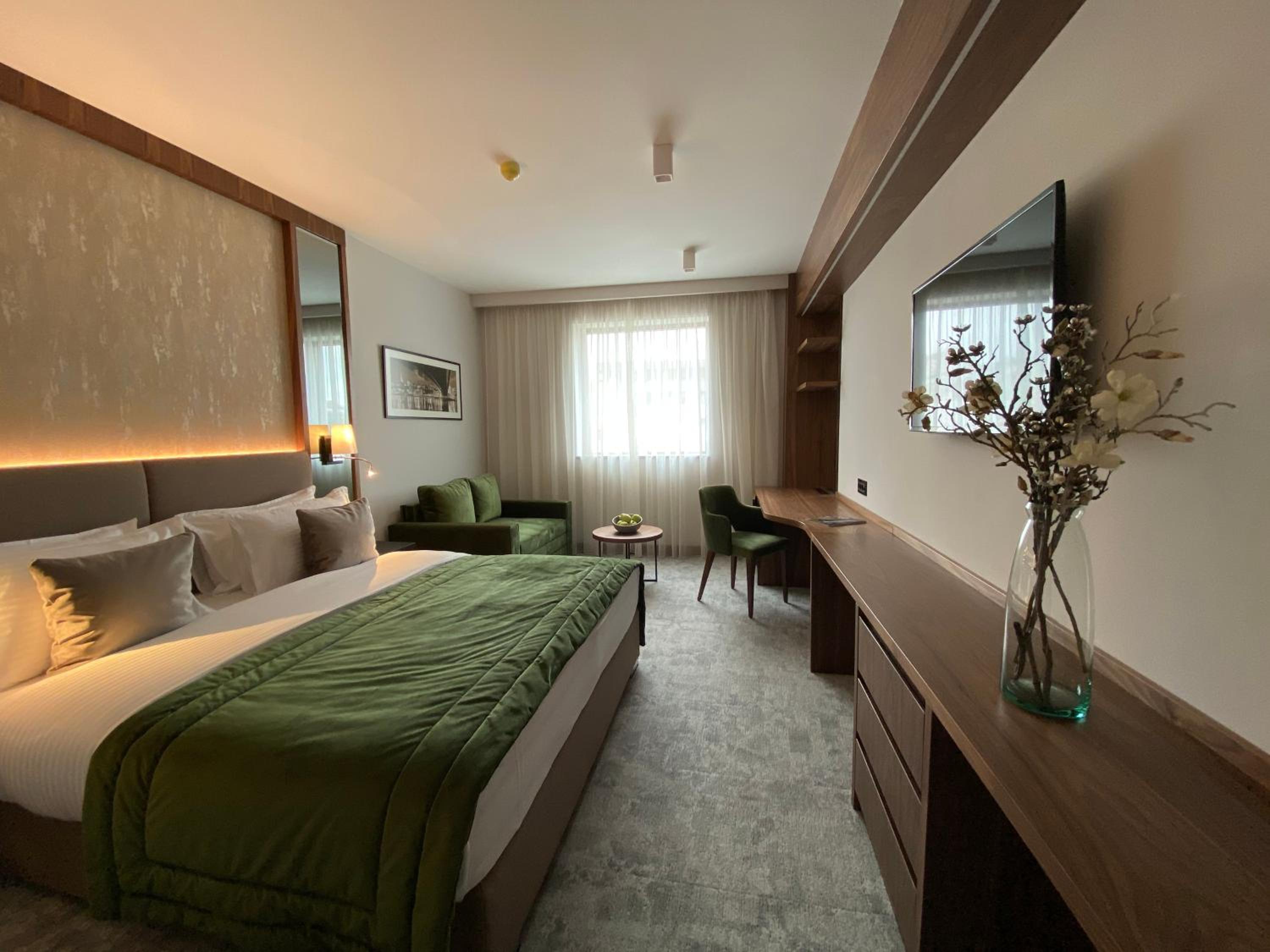 Standard Double Room - Photo 2
