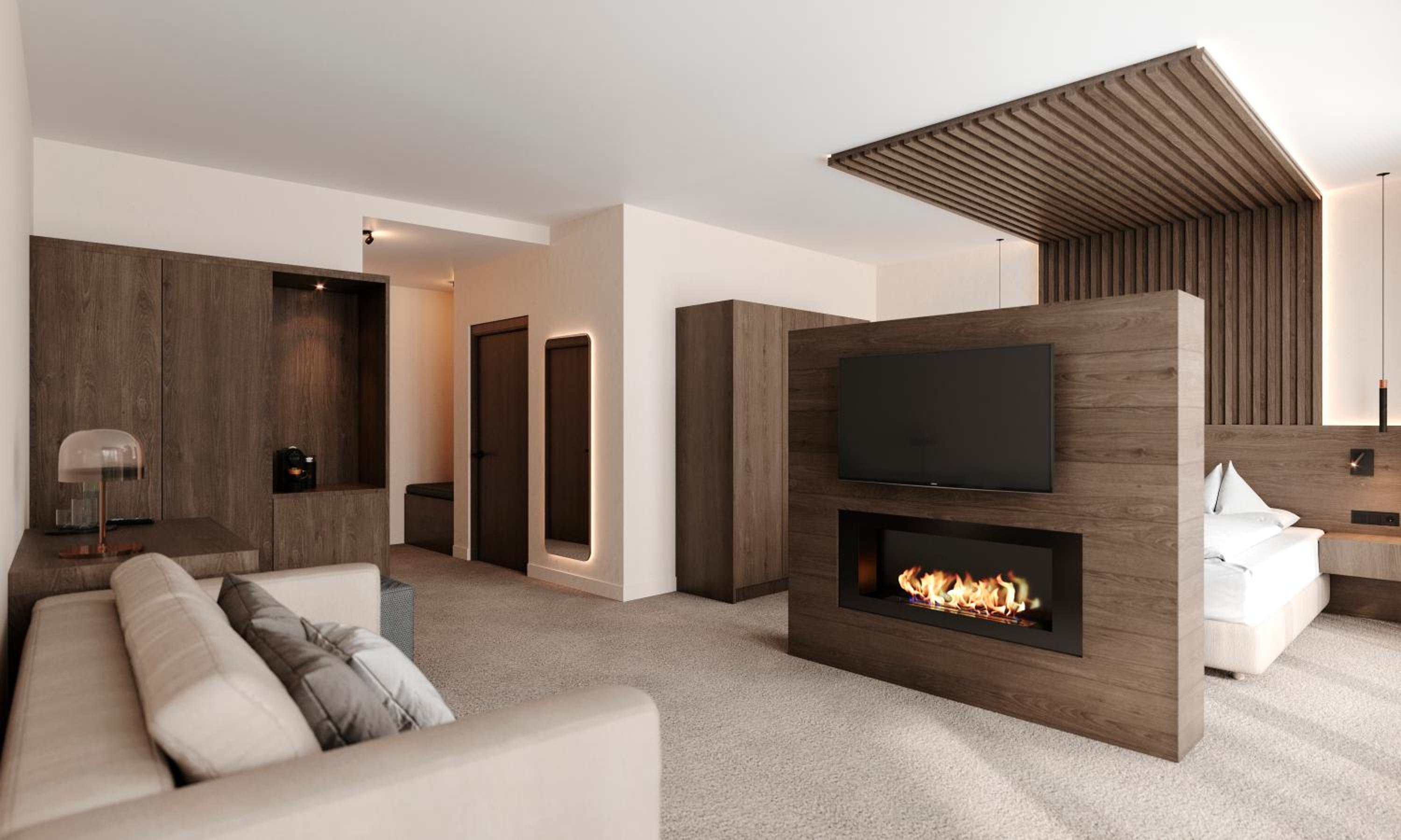 Royal Suite with Balcony - Photo 1