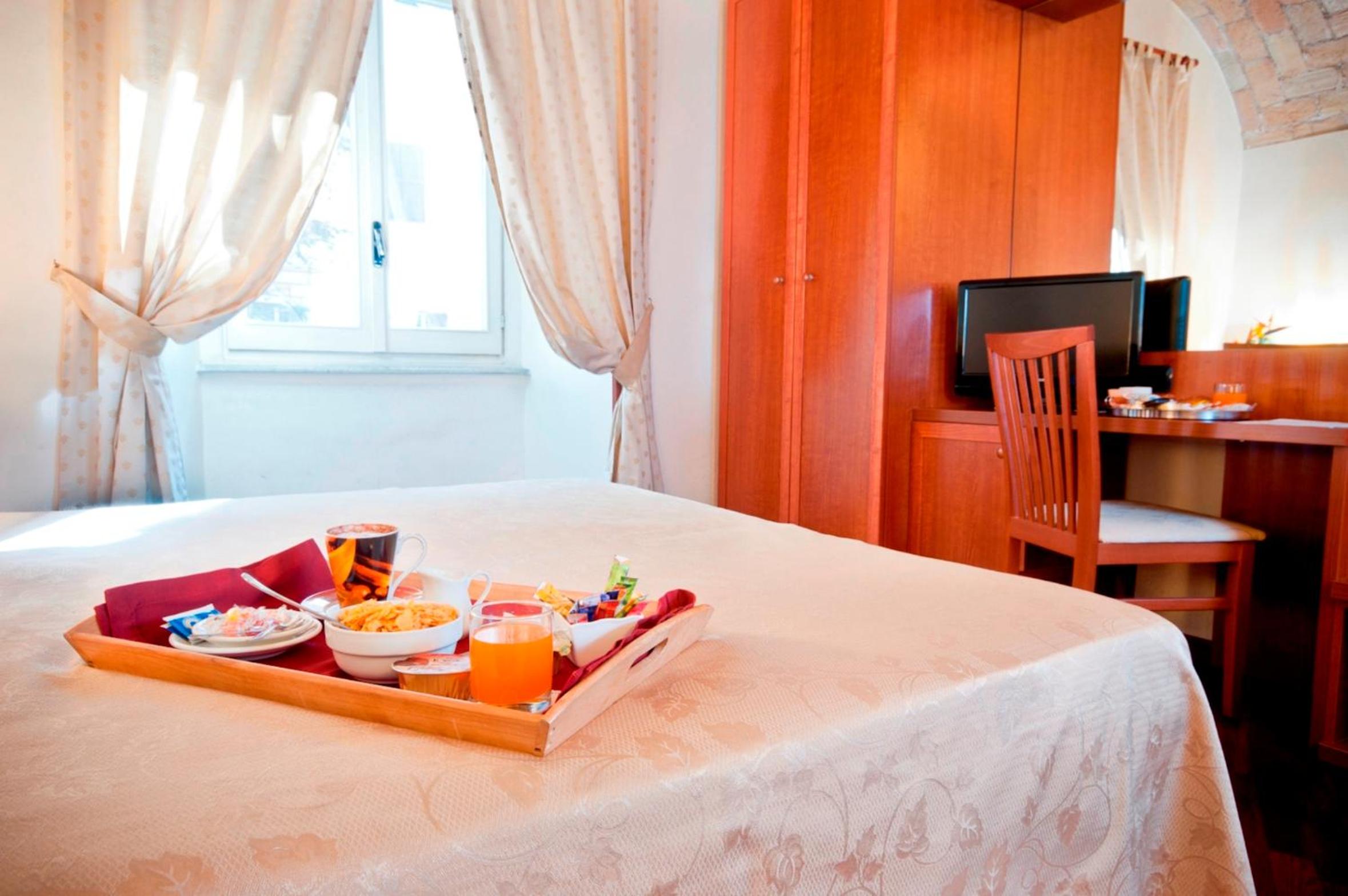 Double Room (1 Adult) photo 3