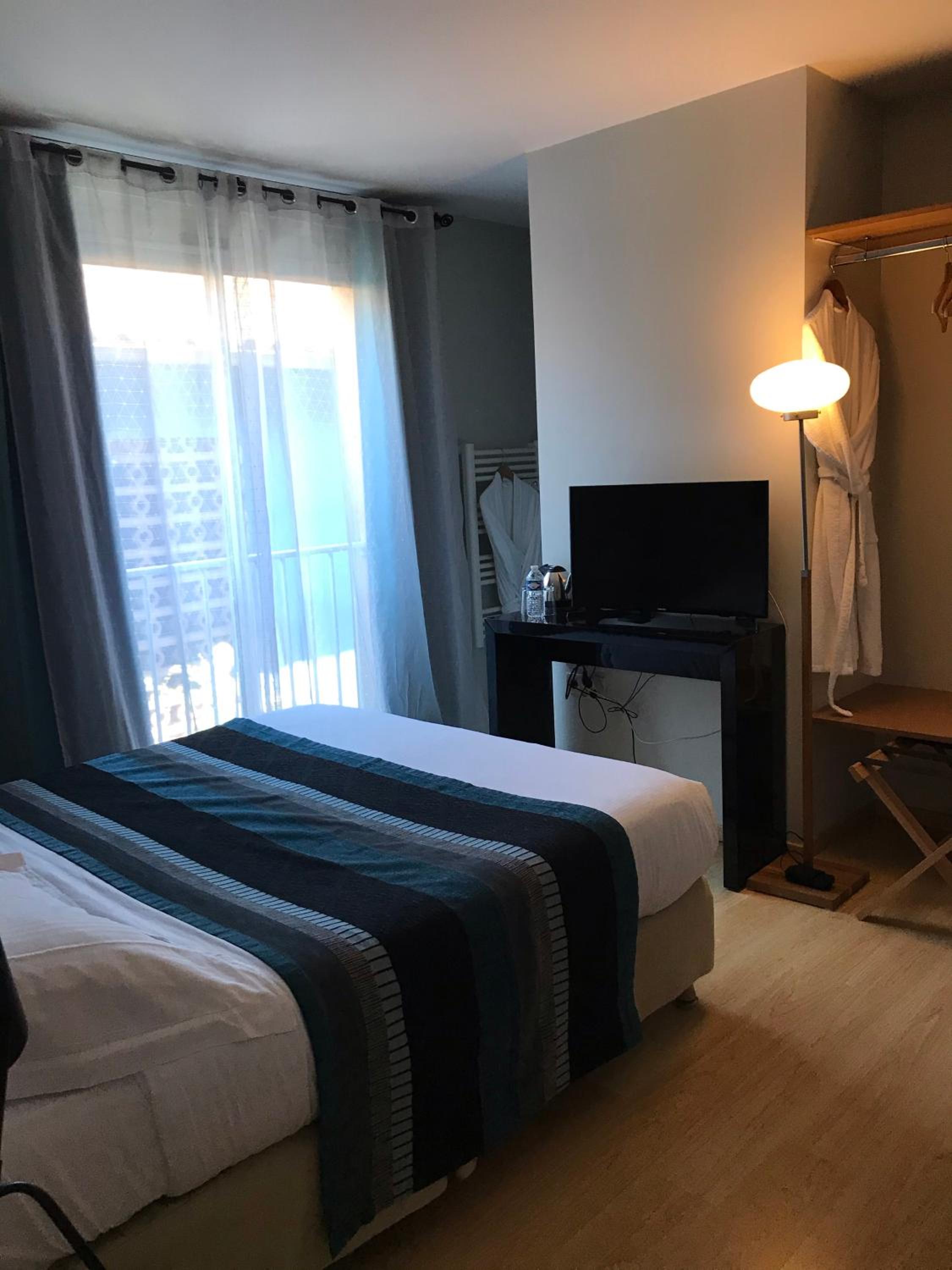 Small Double Room photo 3