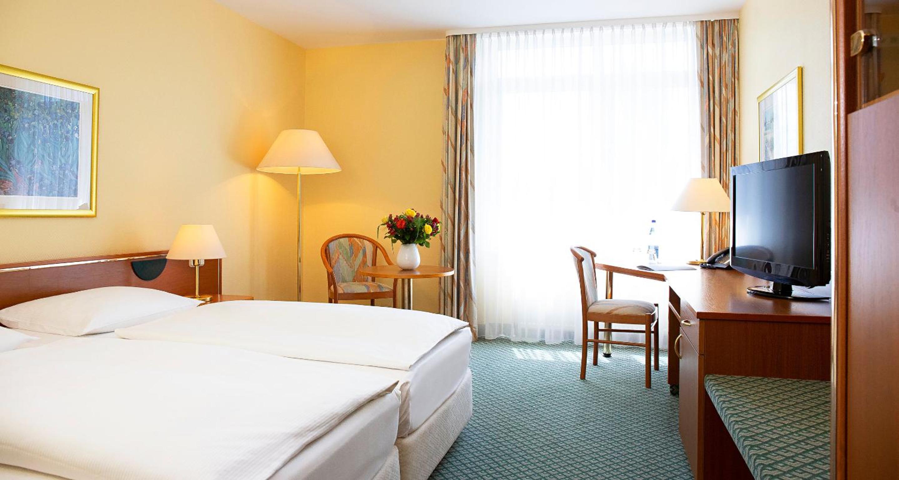 Standard Double Room - Photo 1