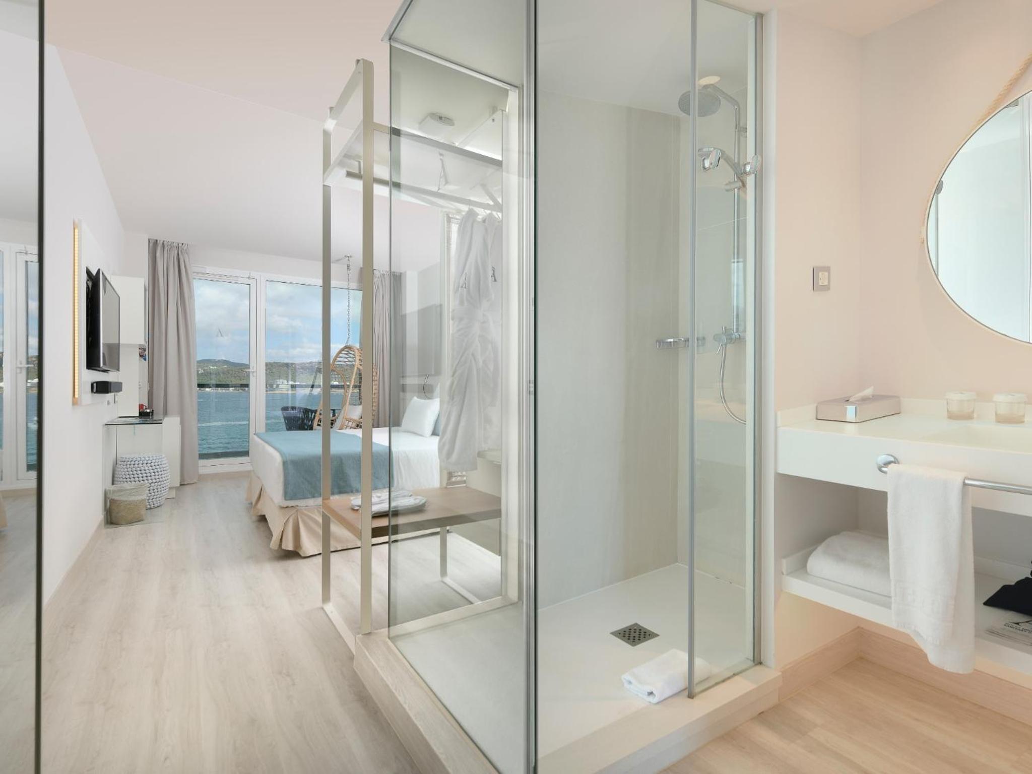 Superior Double or Twin Room with Sea View Oh La La  - Photo 2
