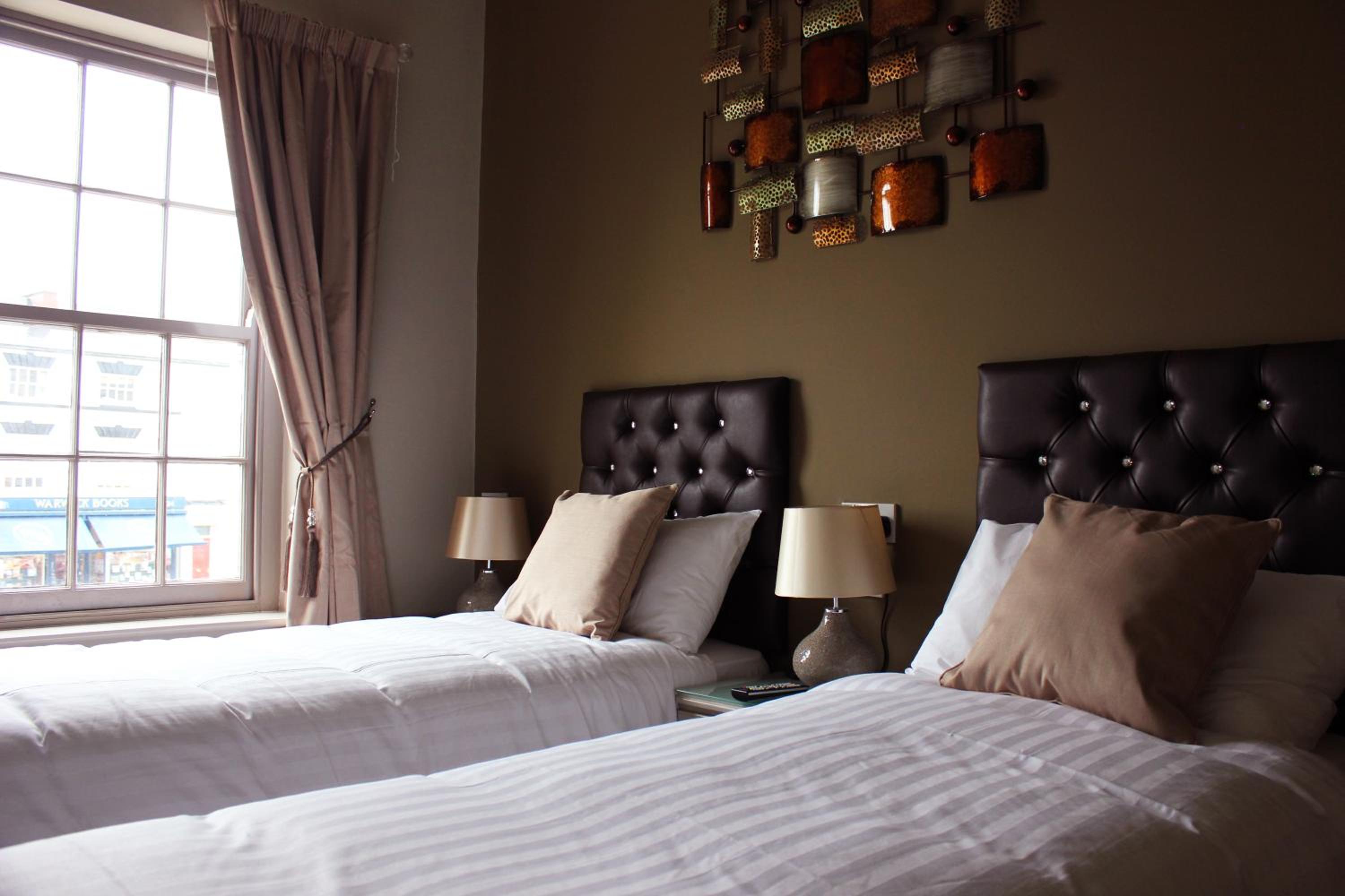 Double or Twin Room - Photo 1