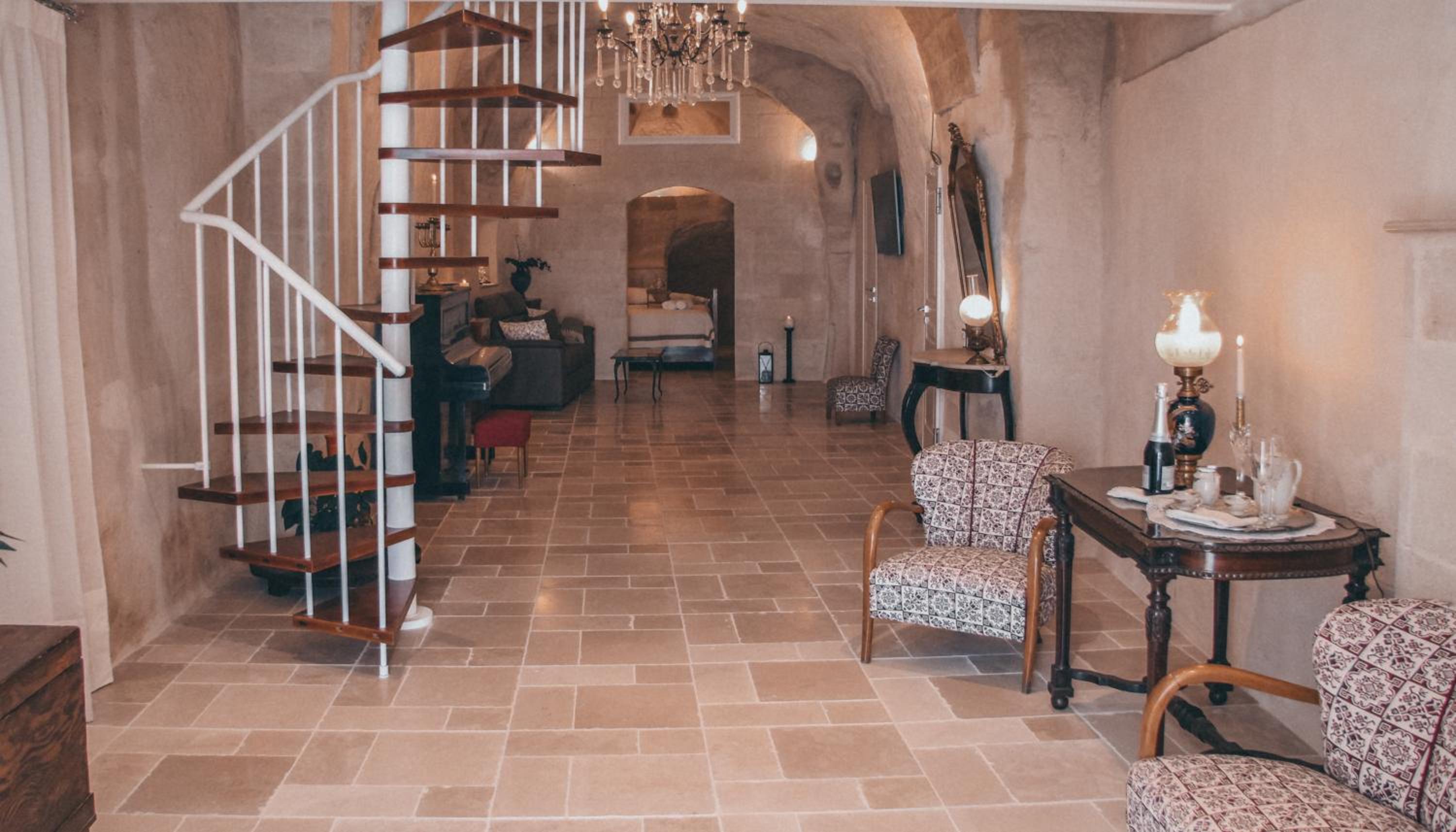 Queen Room With Spa Bath
