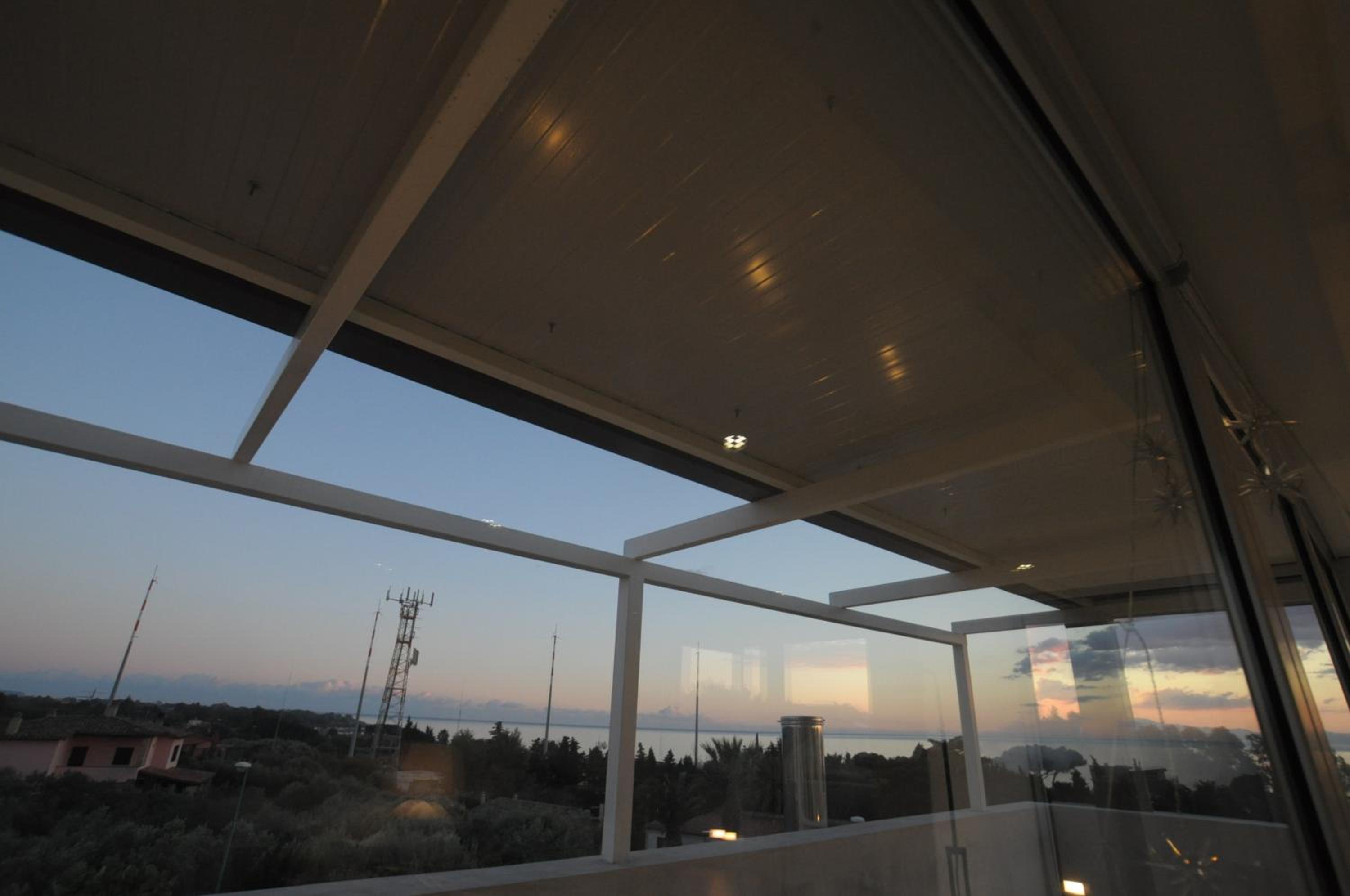 Suite with Terrace and Sea View photo 2
