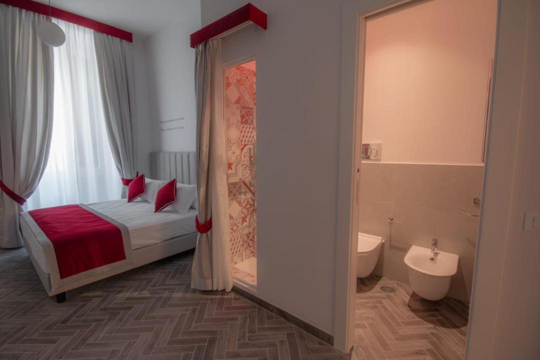 Deluxe Double Room with Shower photo 3