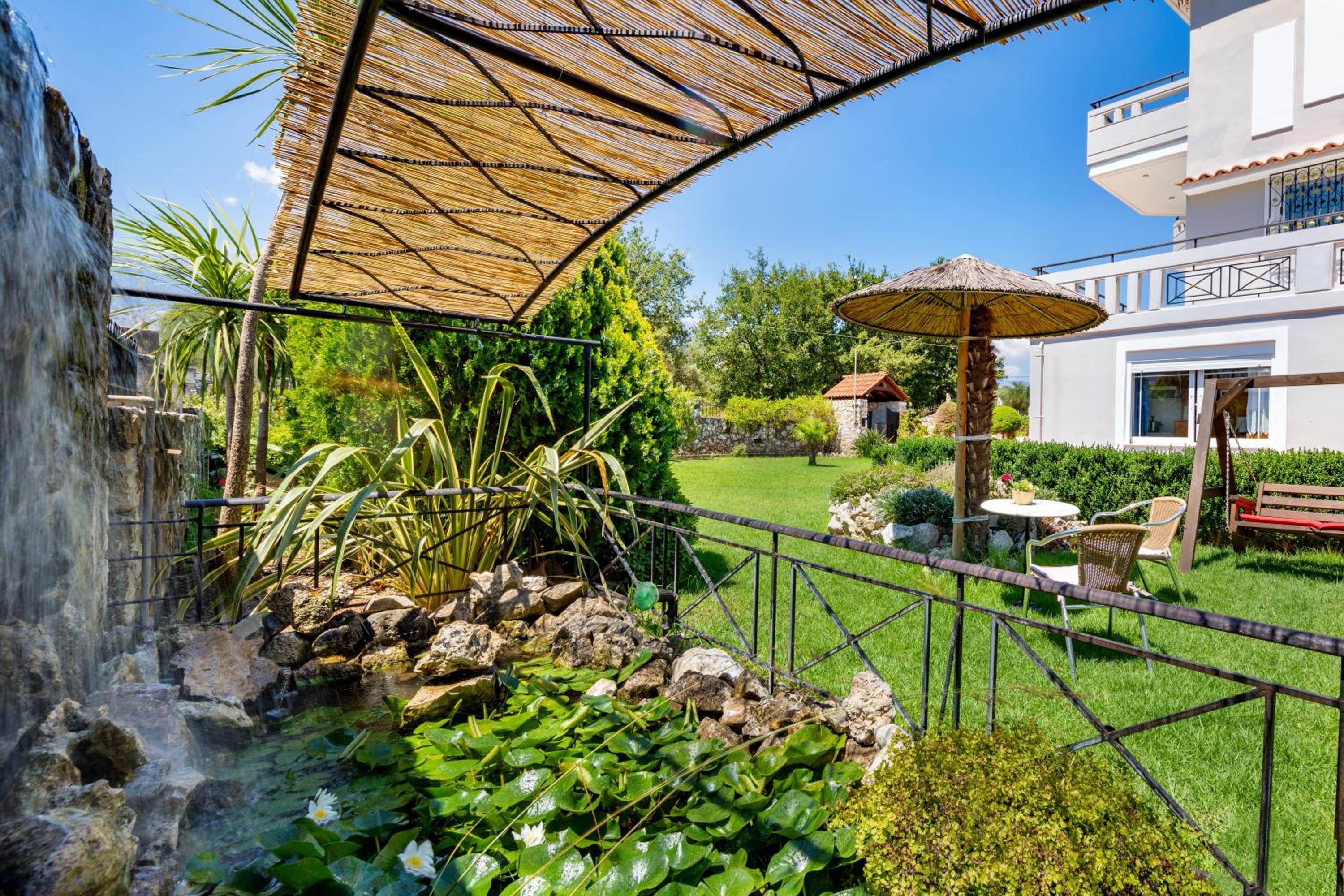 Four Bedroom Villa with Private Pool photo 2