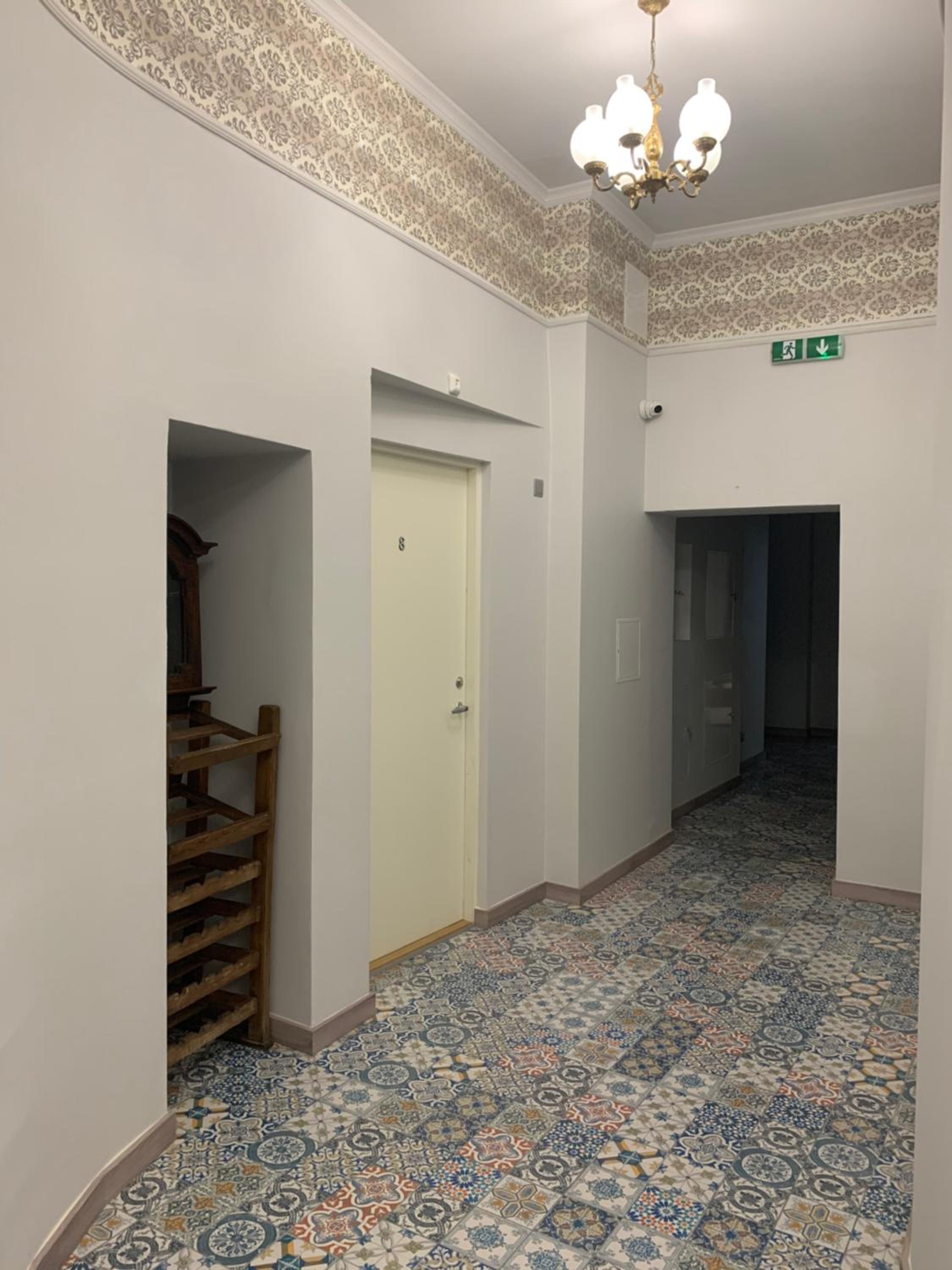 King Studio - Photo 1