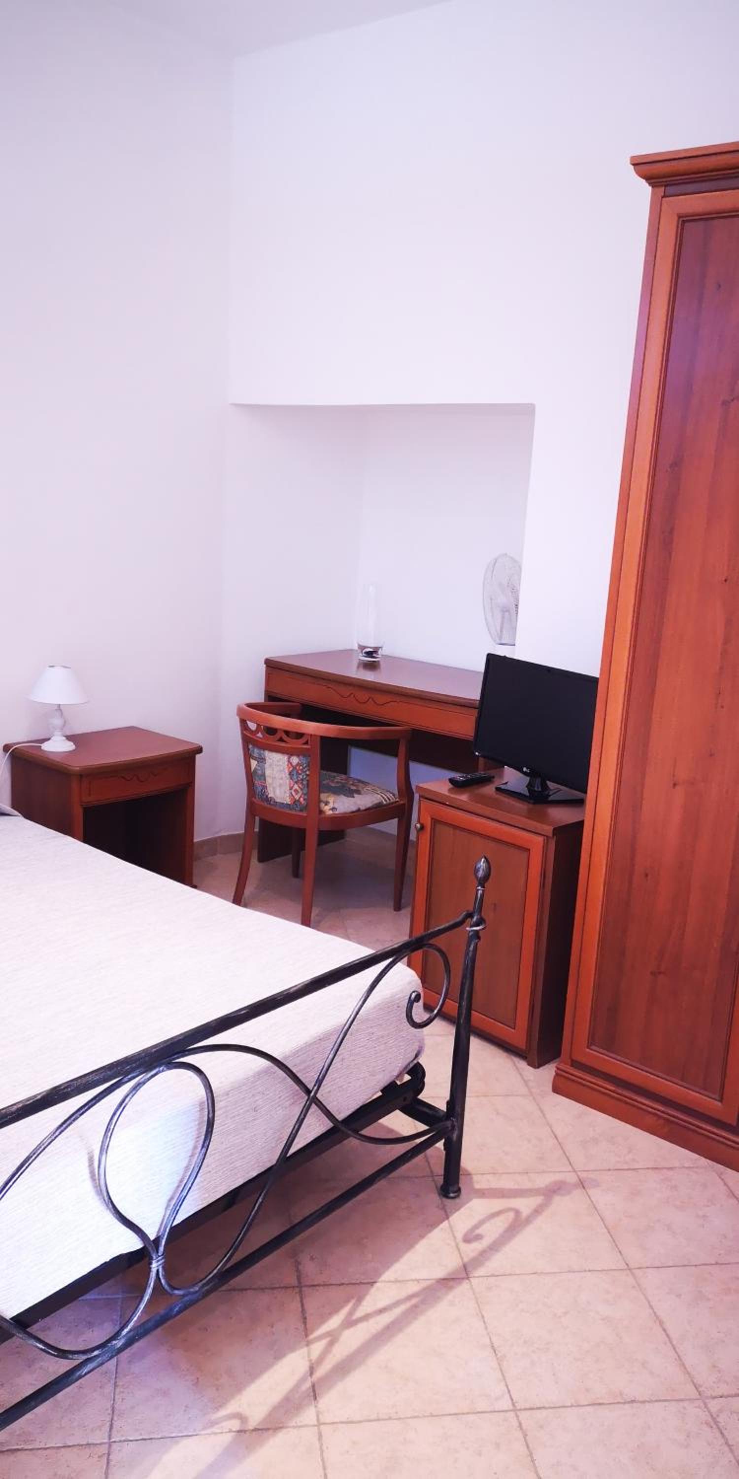 Double Room with Sea View - Photo 6