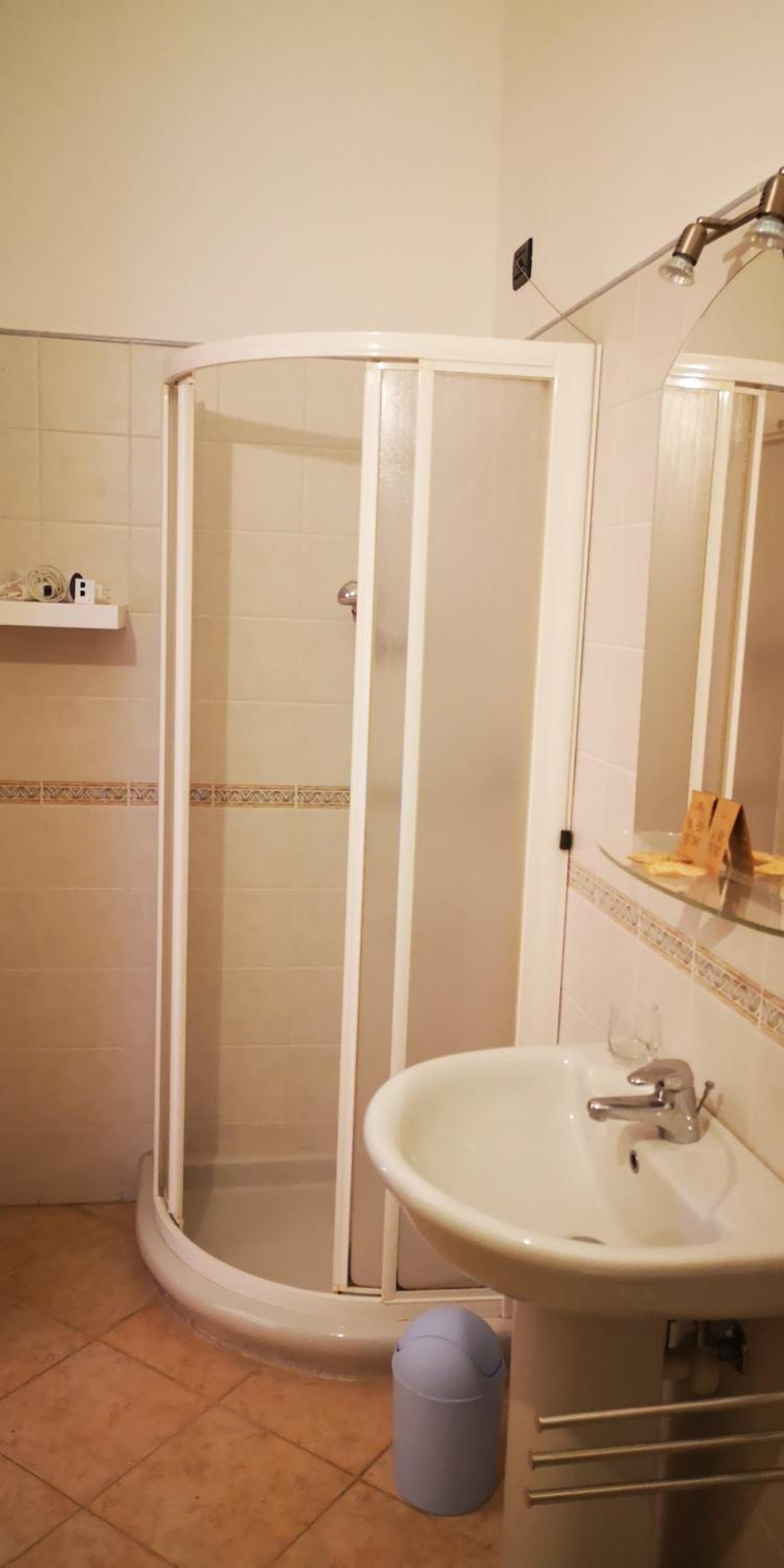 Double Room with Garden View - Photo 3