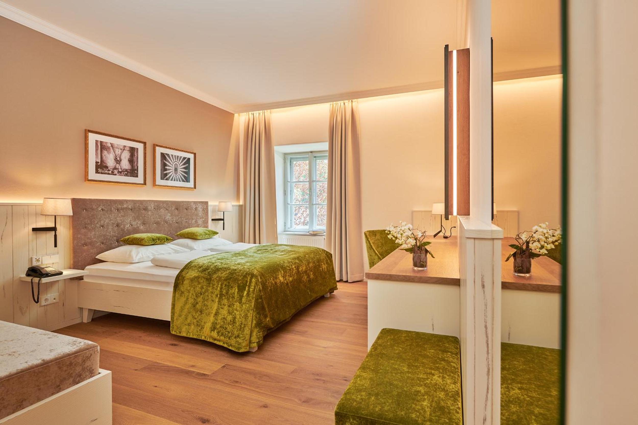 Business Double or Twin Room - Photo 3