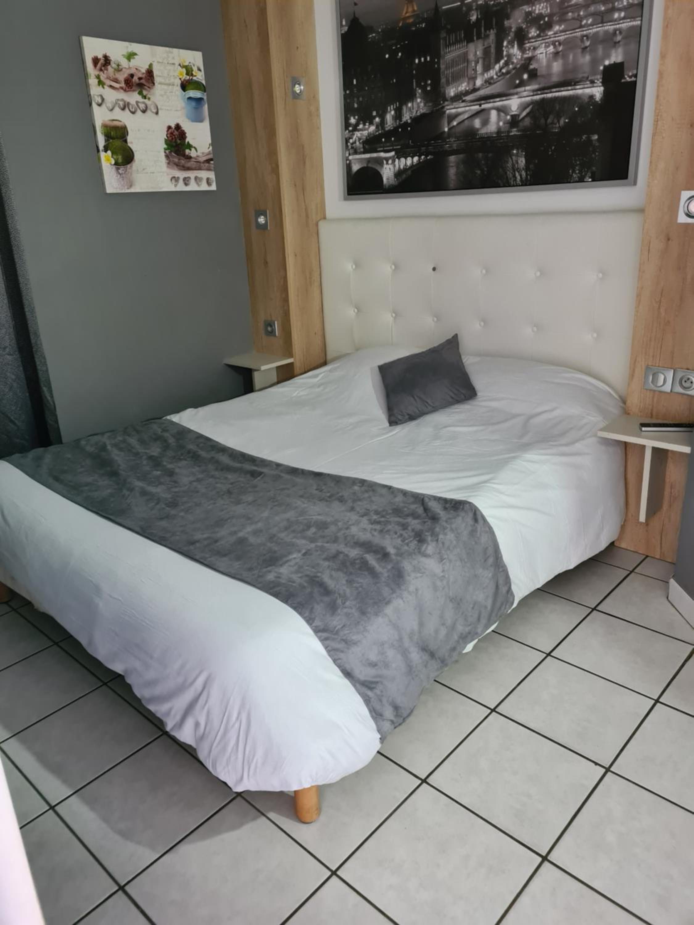 Double Room photo 2
