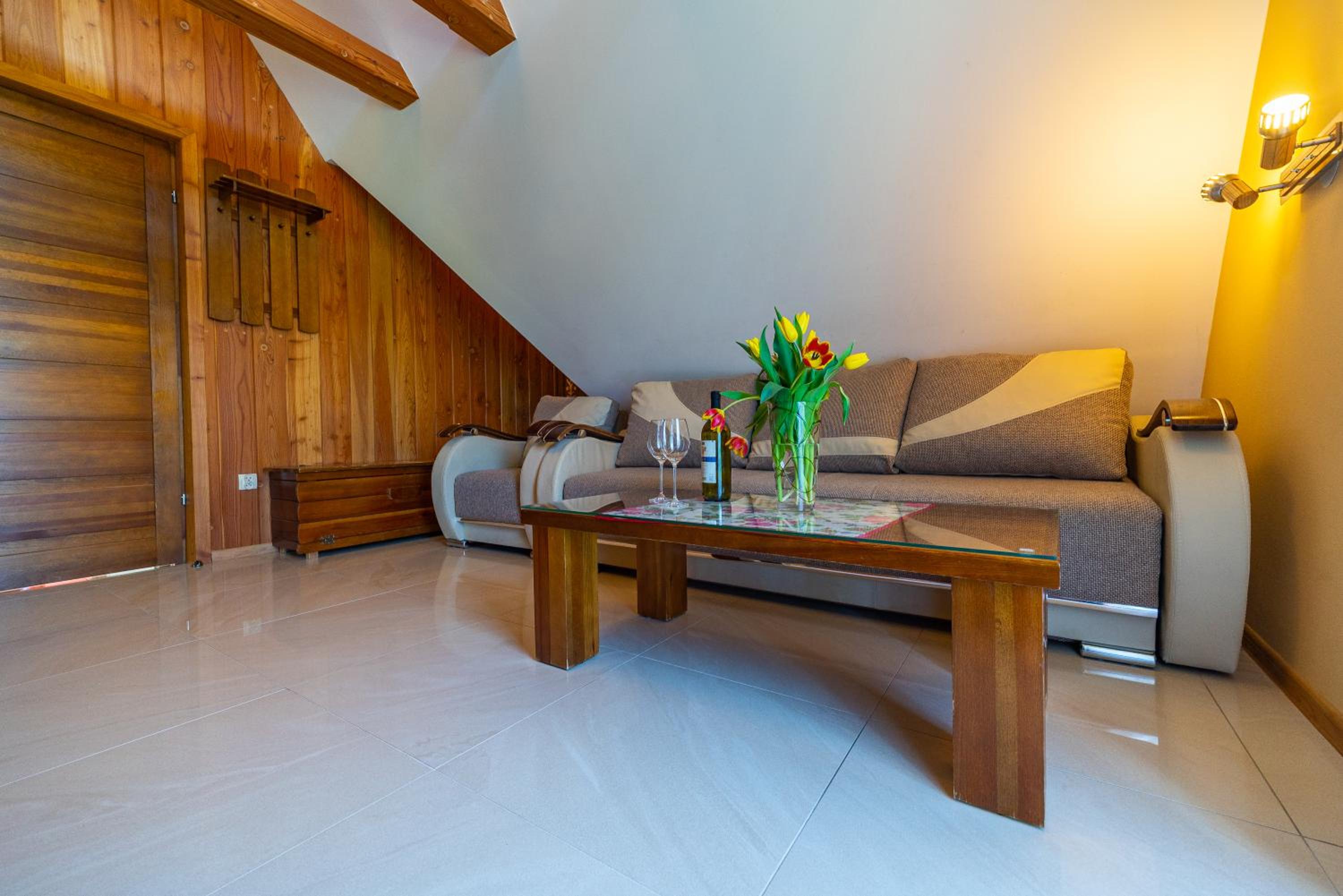 Classic Suite 2 - Photo 2