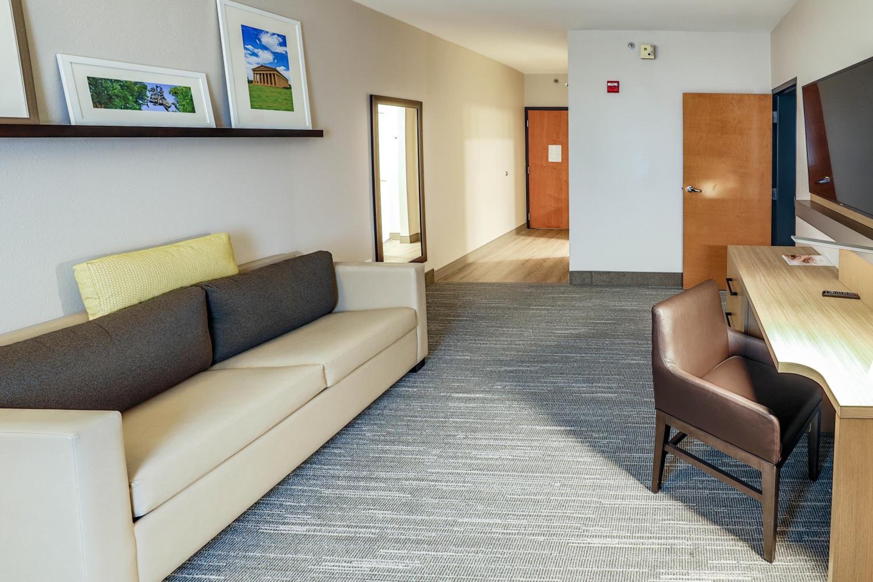 King Room - Disability Access/Non-Smoking - Photo 2