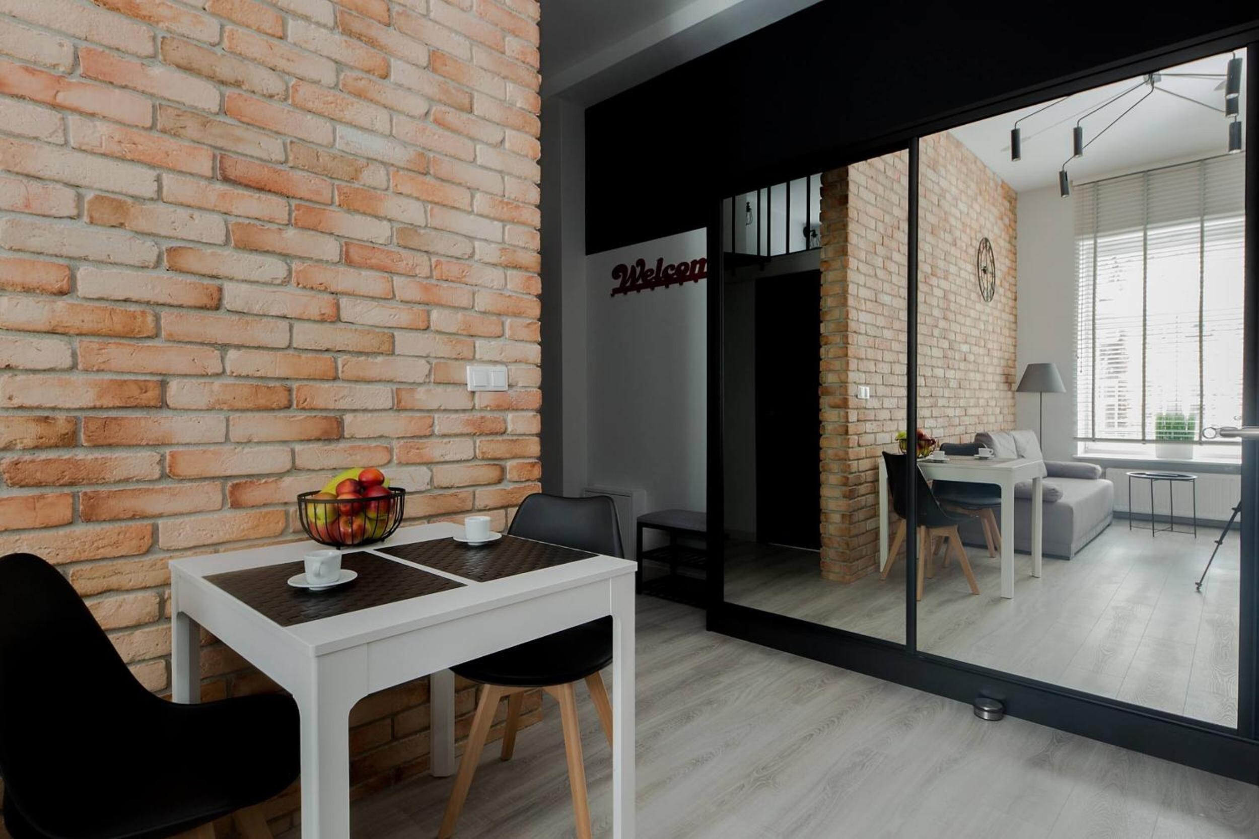 Two-Bedroom Apartment - Photo 15