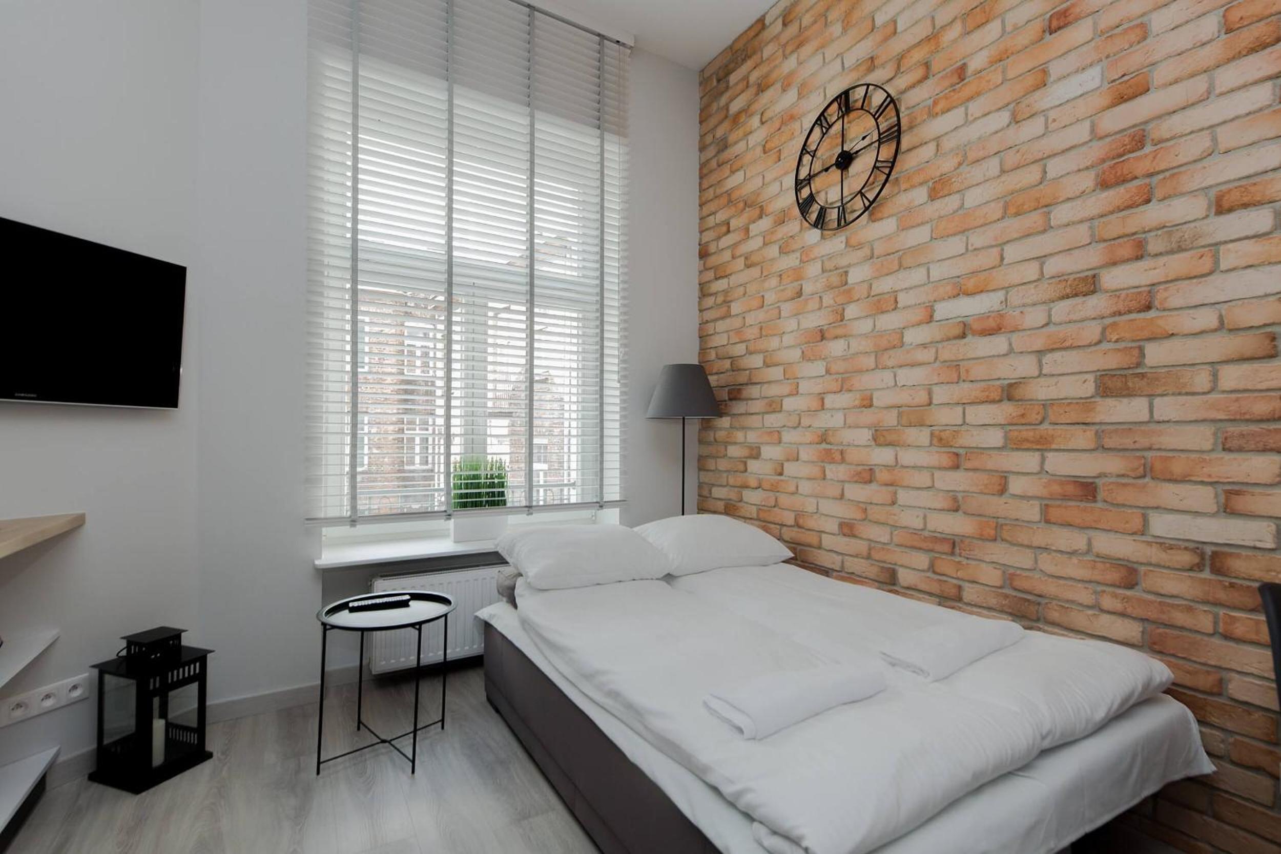 Two-Bedroom Apartment - Photo 17