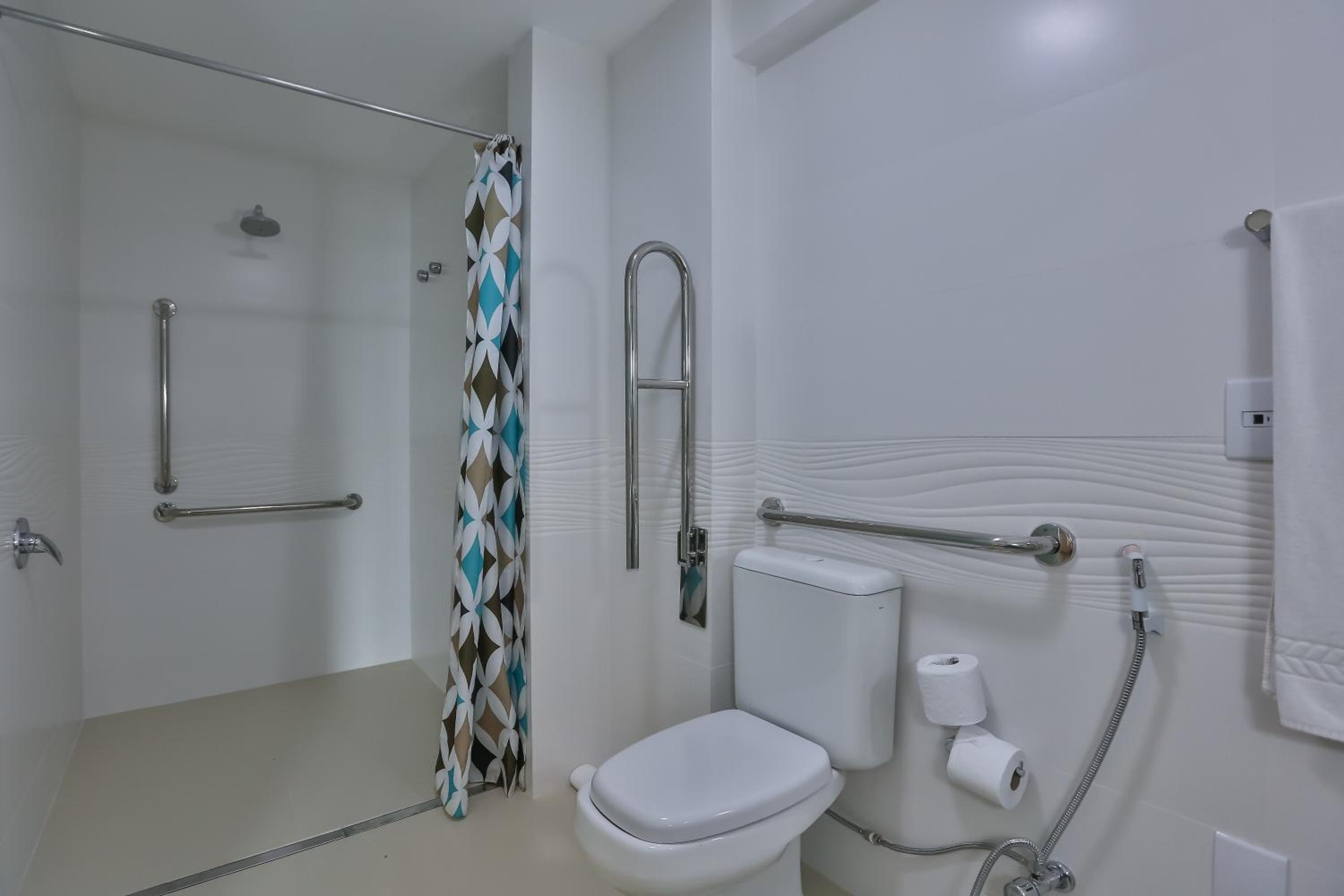 Twin Superior Suite - Disability Access
