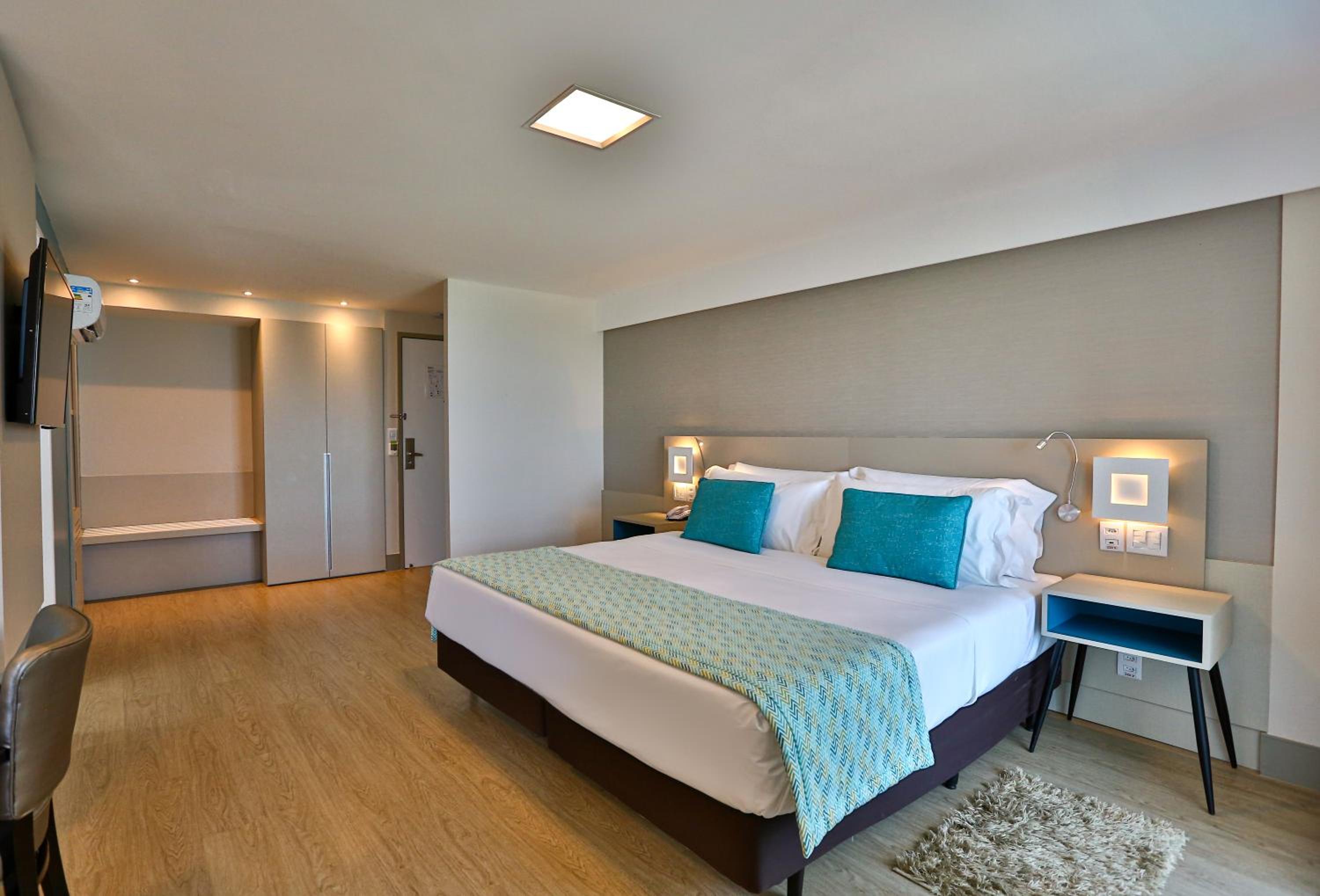 Queen Superior Suite