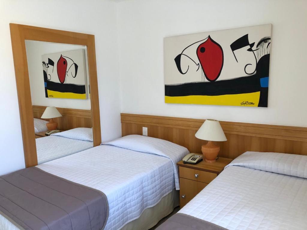 Luxury Room with 2 Single Beds