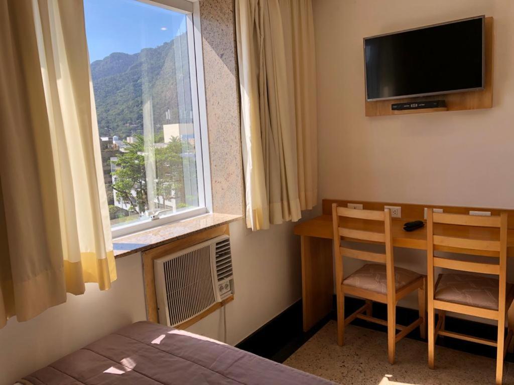 Luxury Room with 2 Single Beds