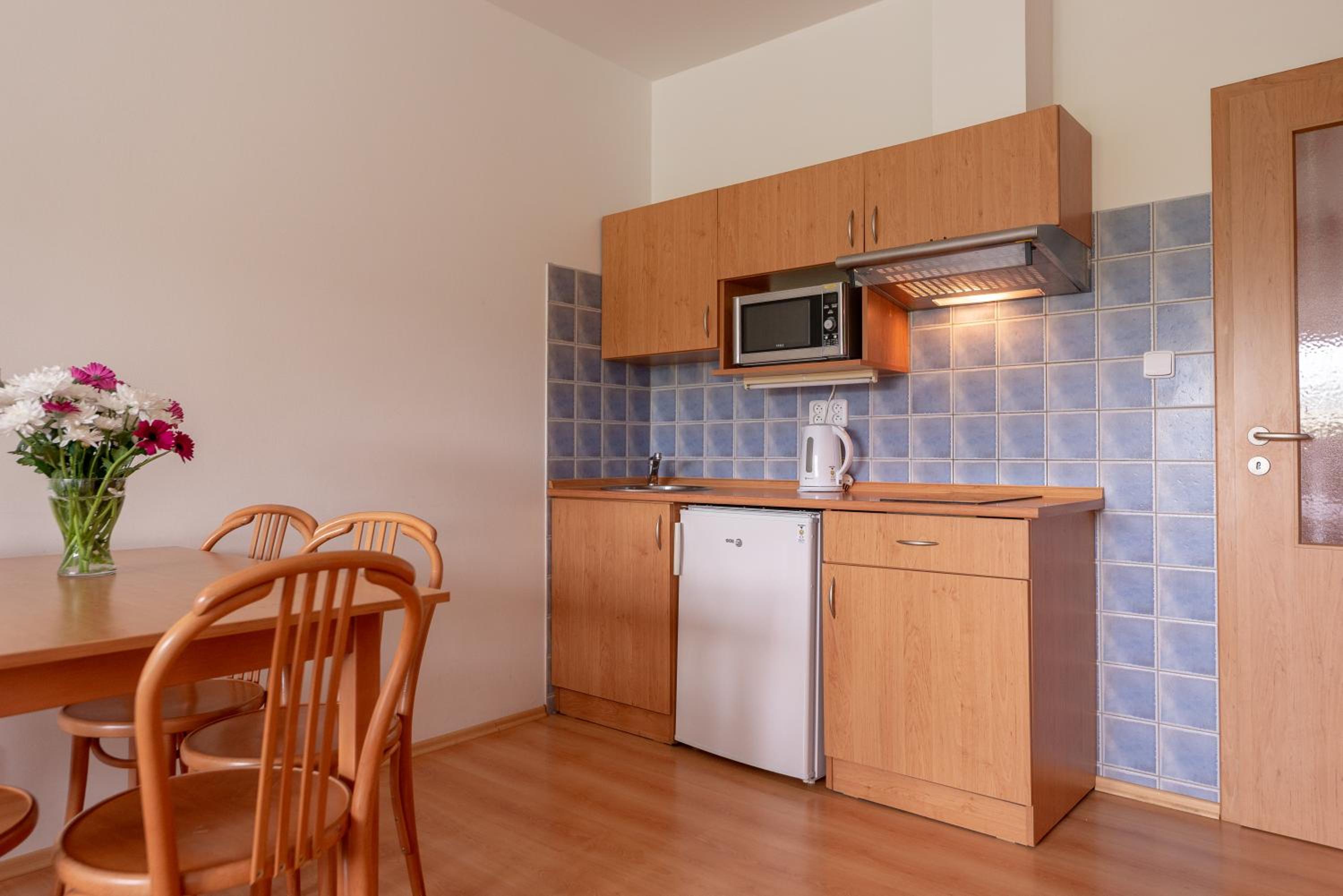 Apartment photo 3