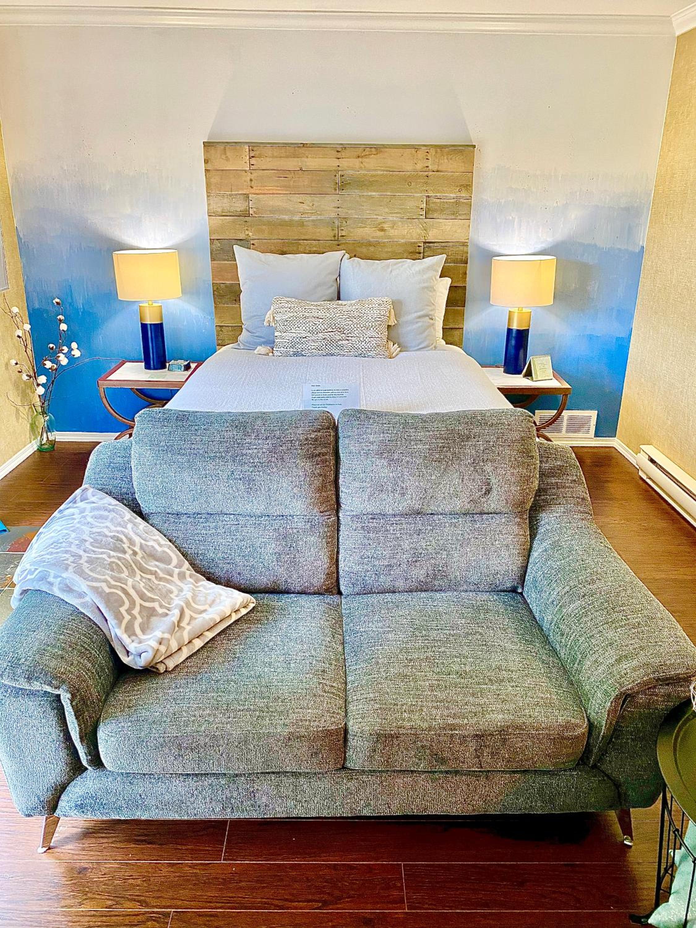 Queen Room with Spa Bath photo 3