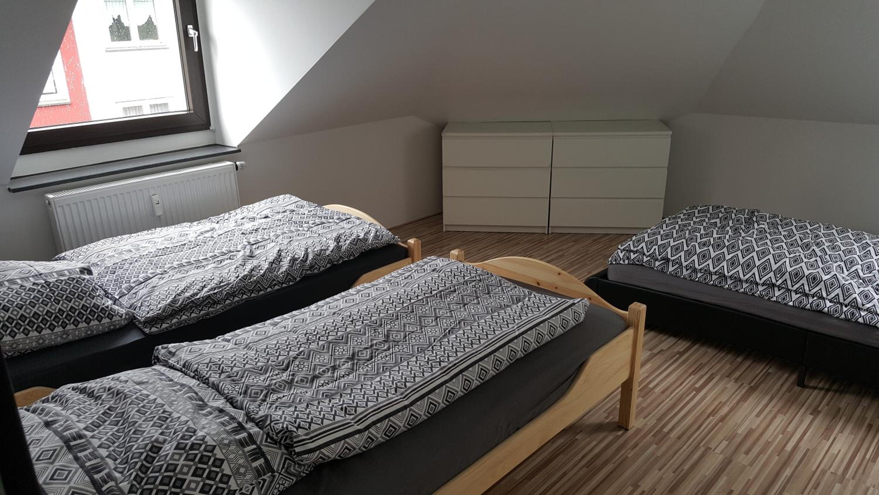Two-Bedroom Apartment - Photo 16