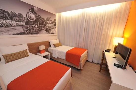 Standard Double Room with Two Single Beds