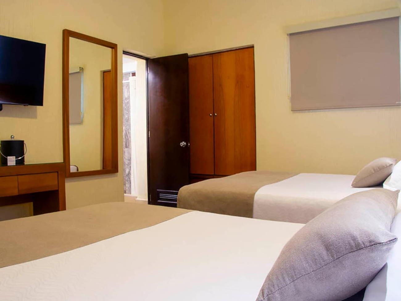 Standard Double Room - Photo 6