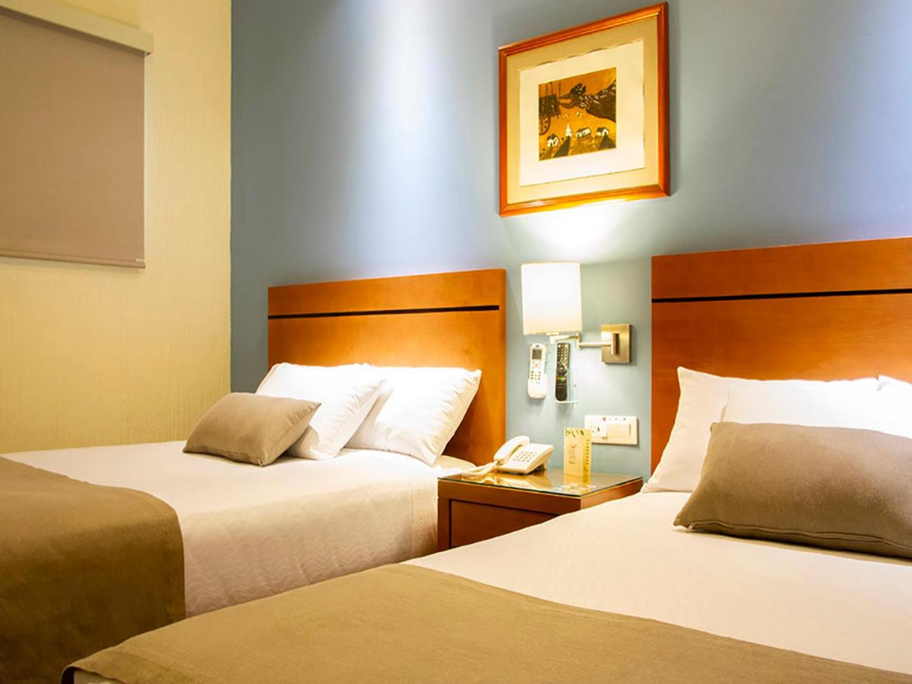 Standard Double Room - Photo 5