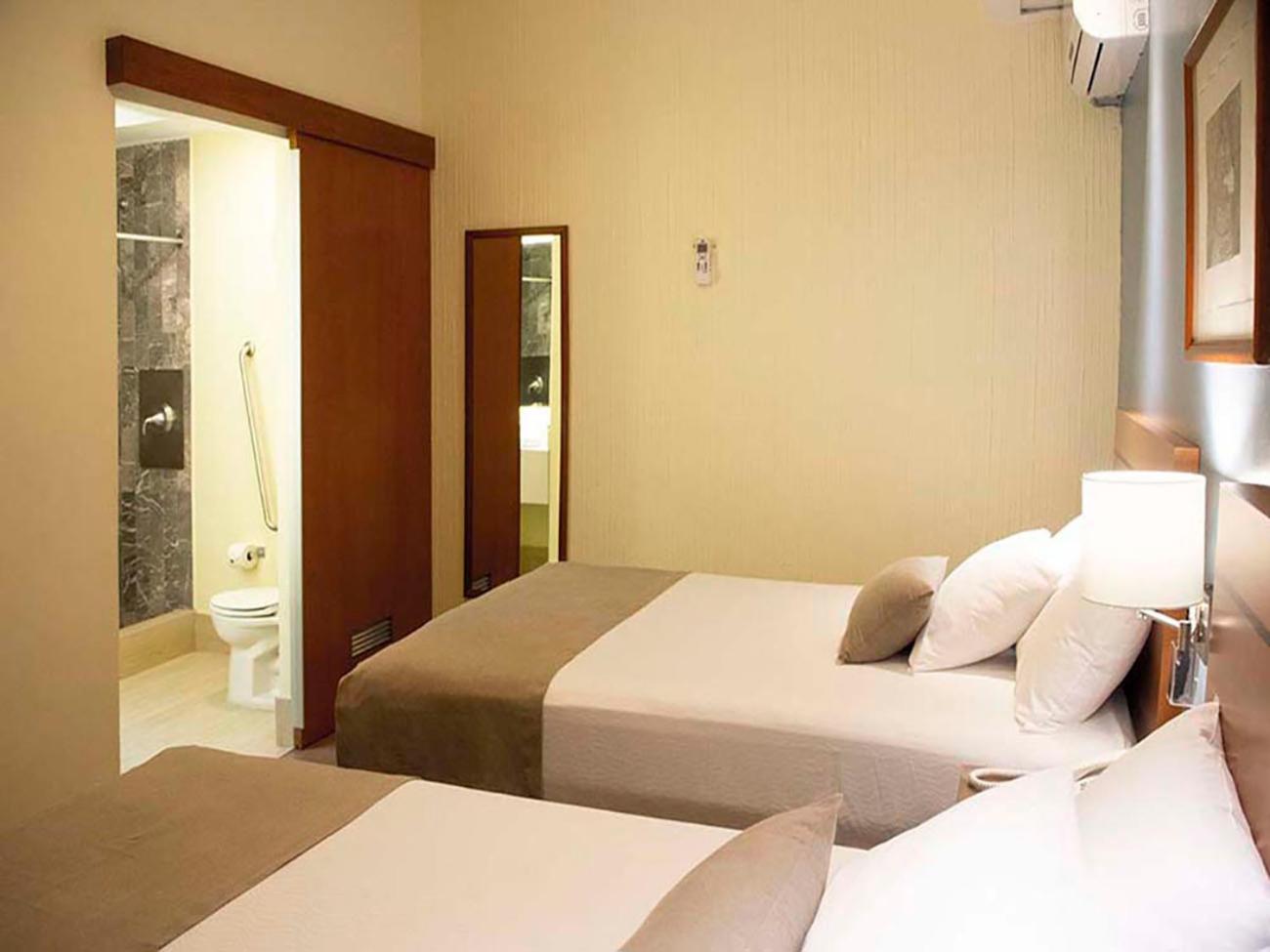 Standard Double Room - Photo 3