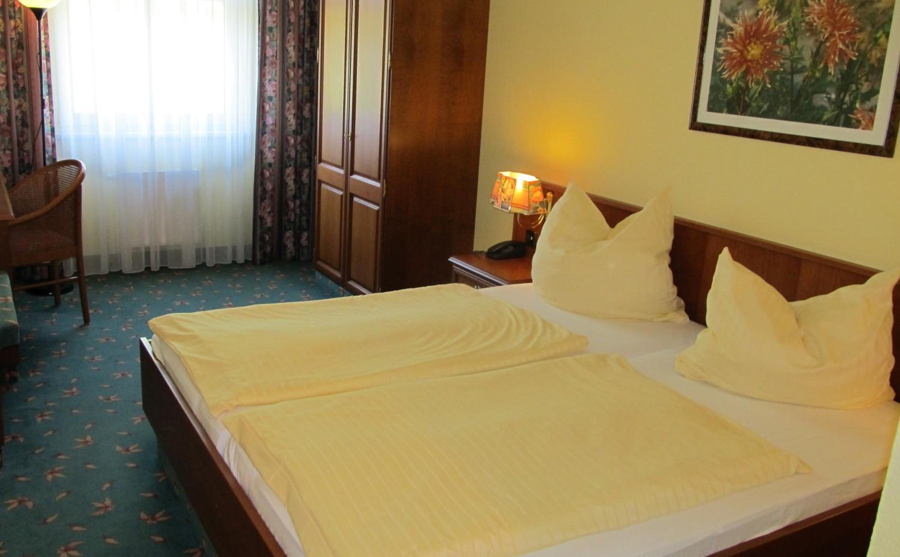 Double Room - Photo 1