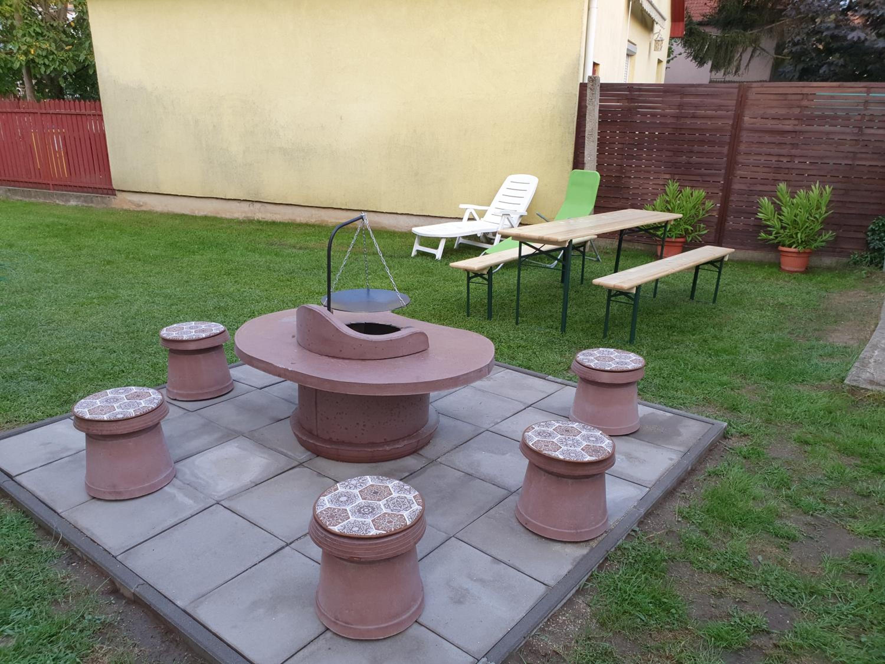 Apartment with Balcony photo 3